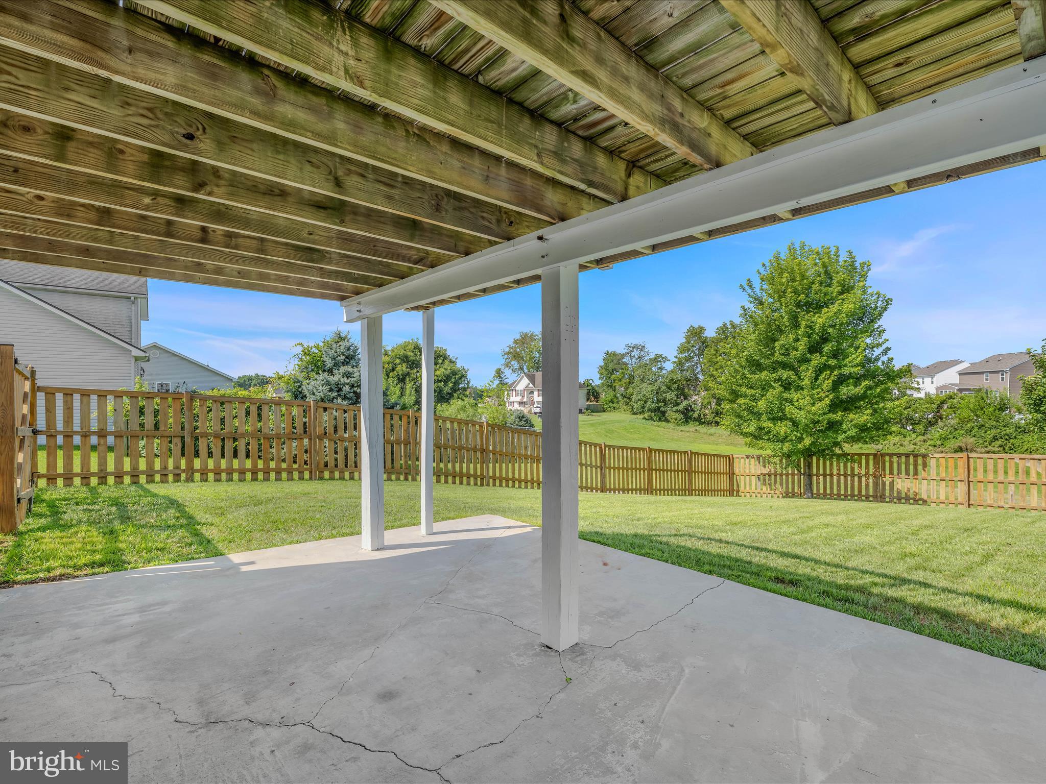 BRIAR RUN - Residential