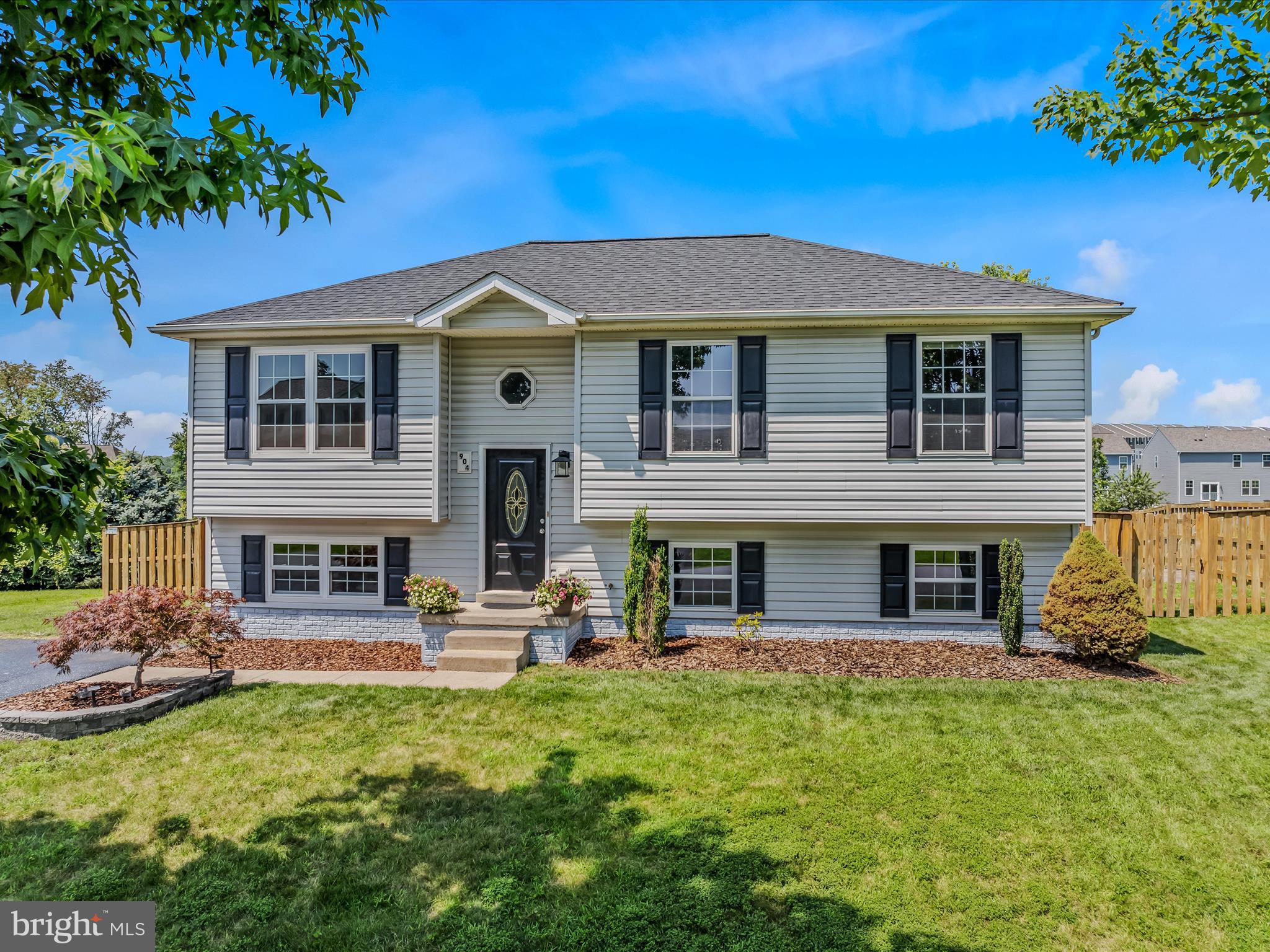 BRIAR RUN - Residential