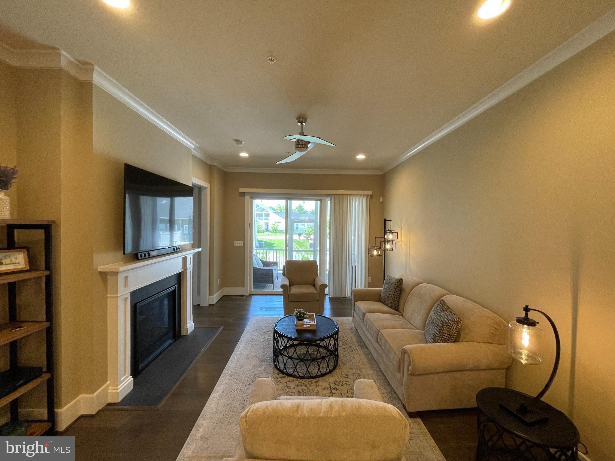 TWO RIVERS - Residential