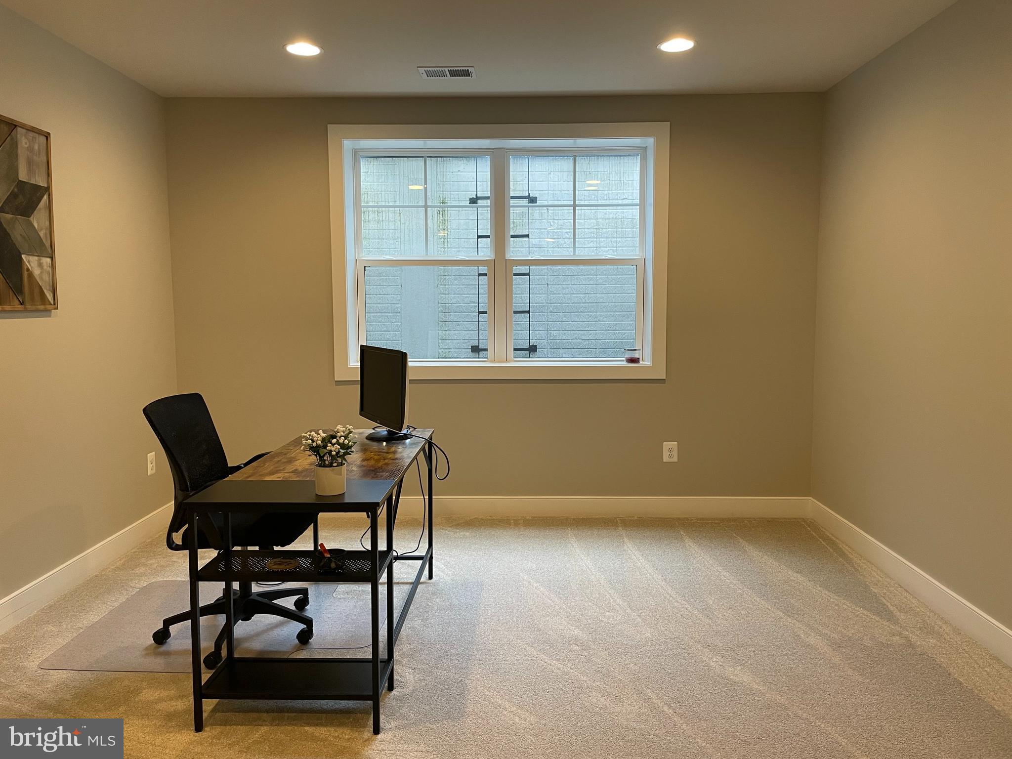 TWO RIVERS - Residential