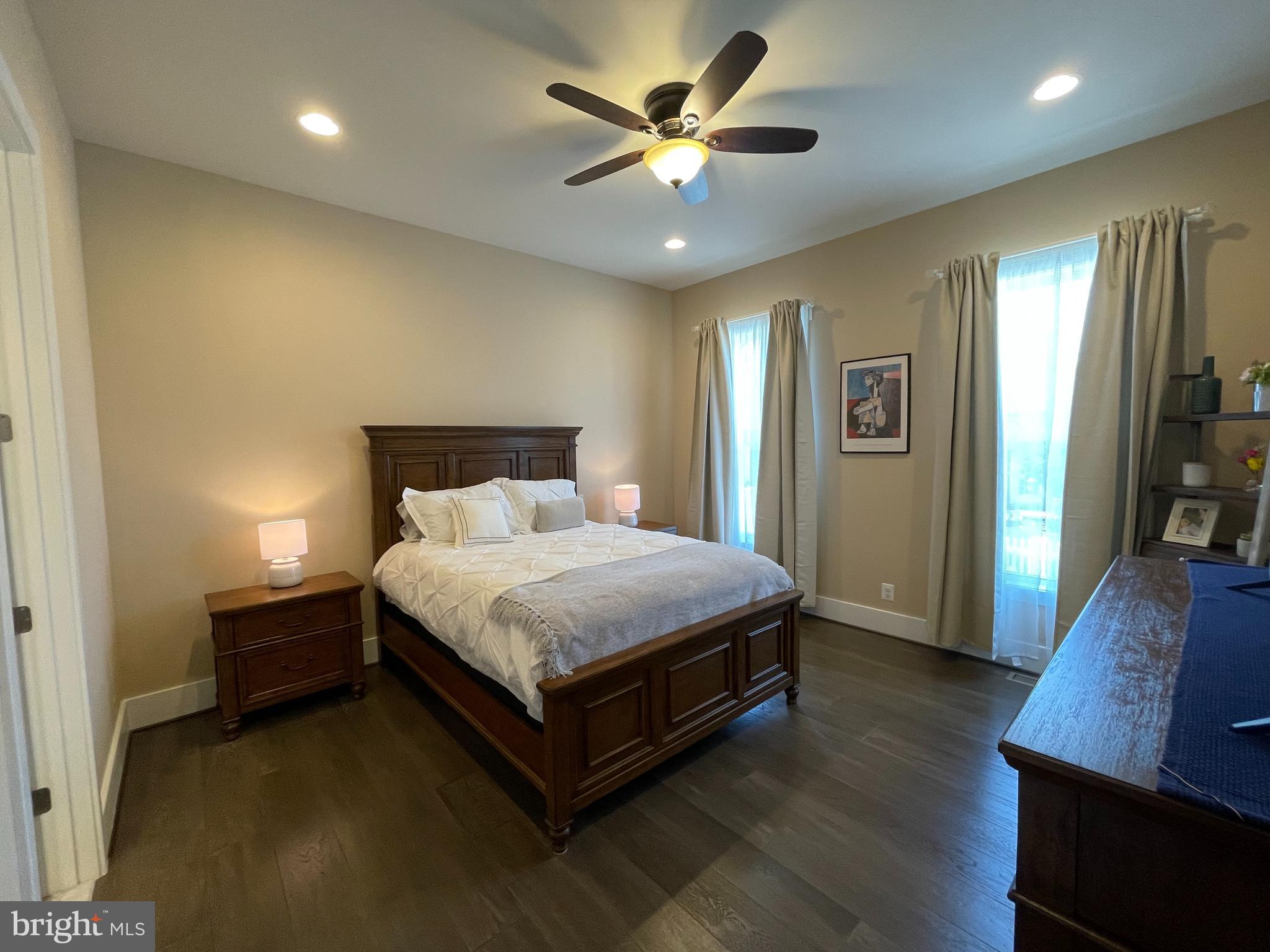 TWO RIVERS - Residential