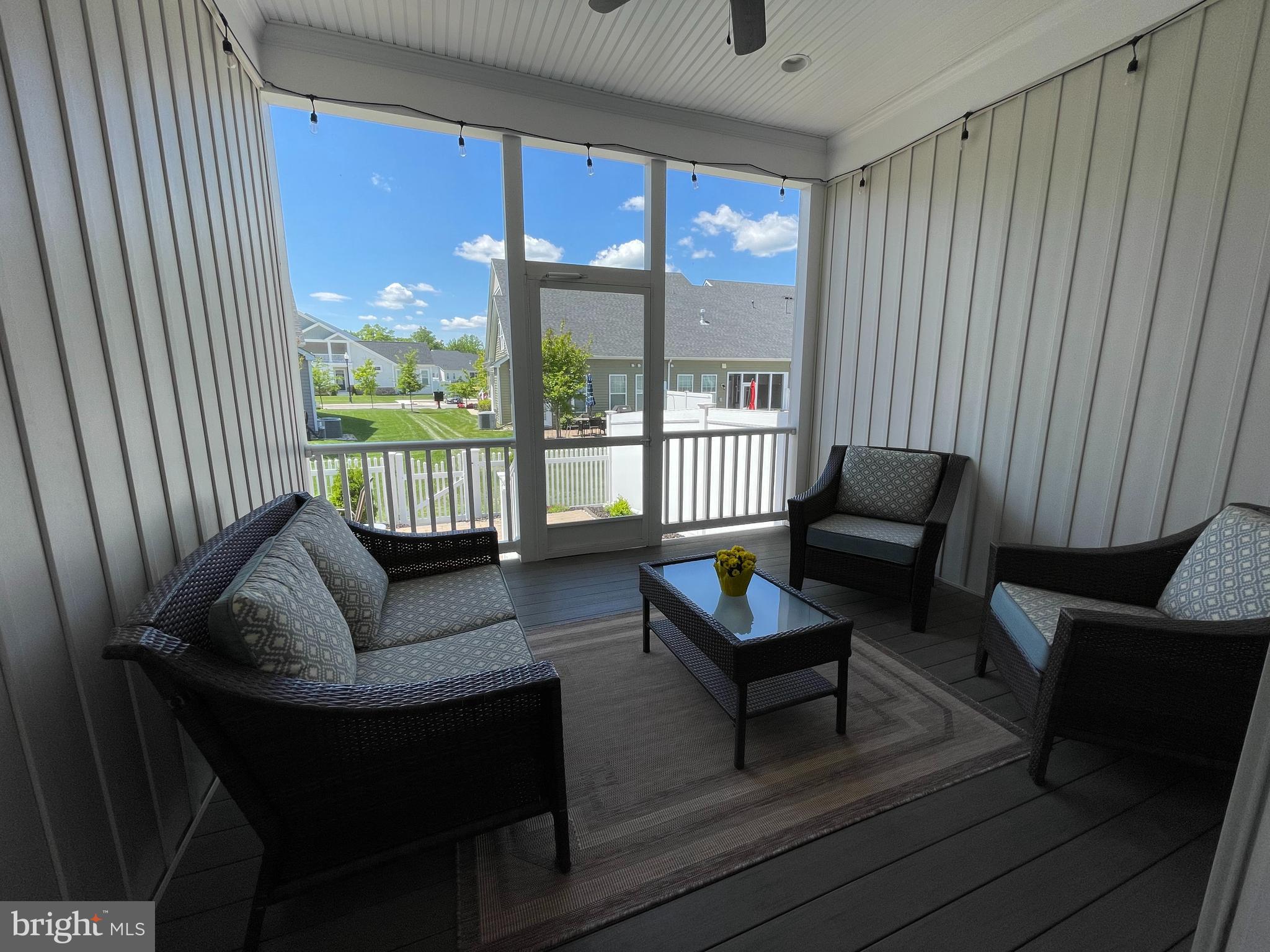 TWO RIVERS - Residential