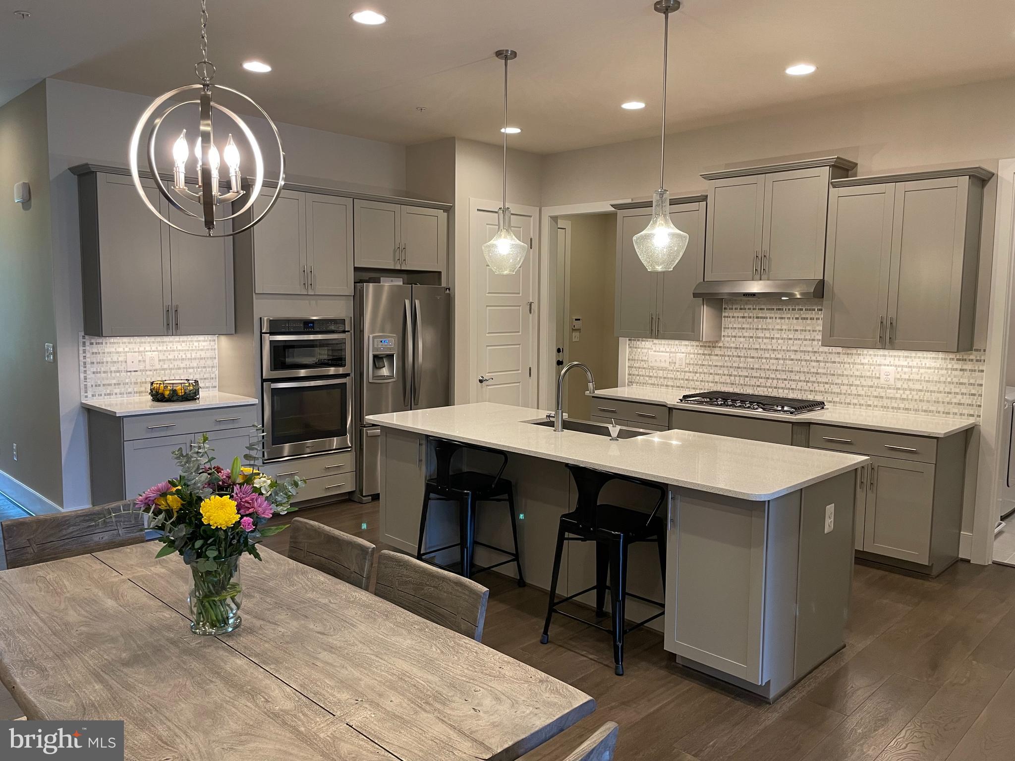 TWO RIVERS - Residential