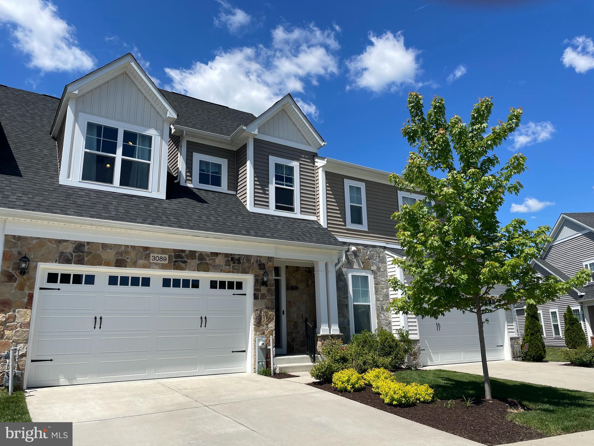 TWO RIVERS - Residential