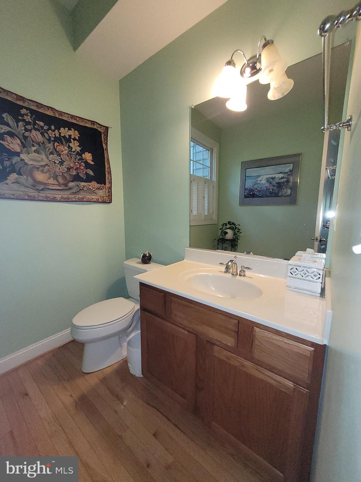 1707 RITCHIE HIGHWAY