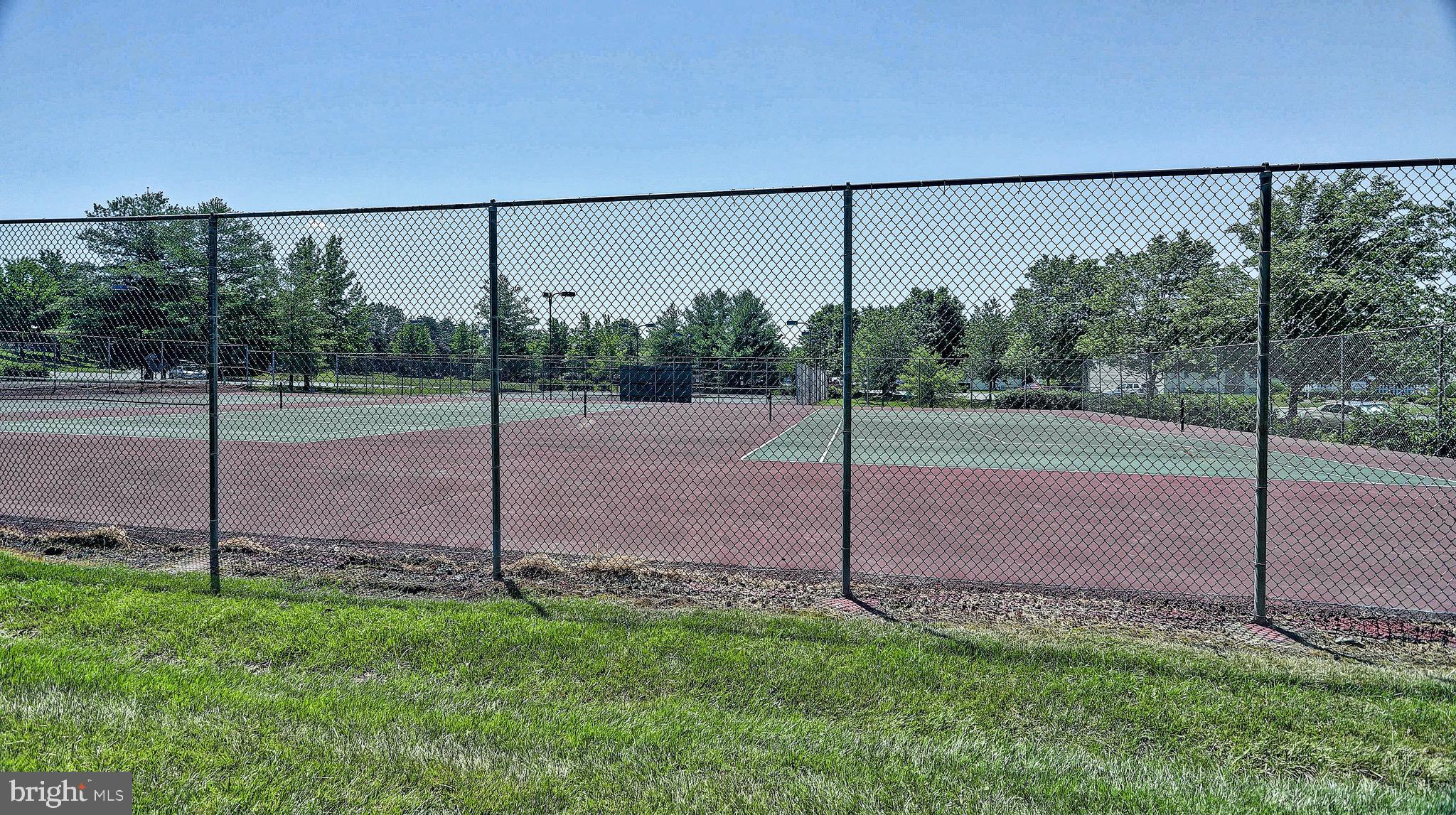 STRATFORD CONDOS - Residential