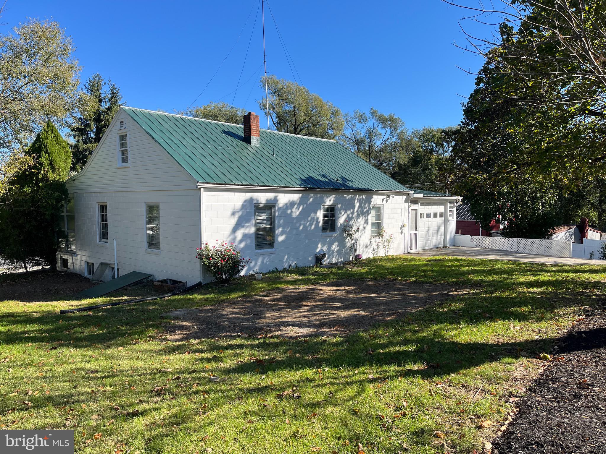 BERKELEY PLACE - Residential