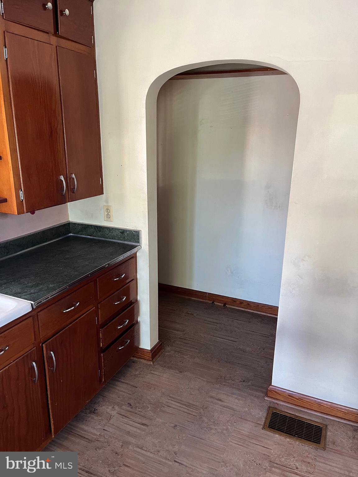 BERKELEY PLACE - Residential