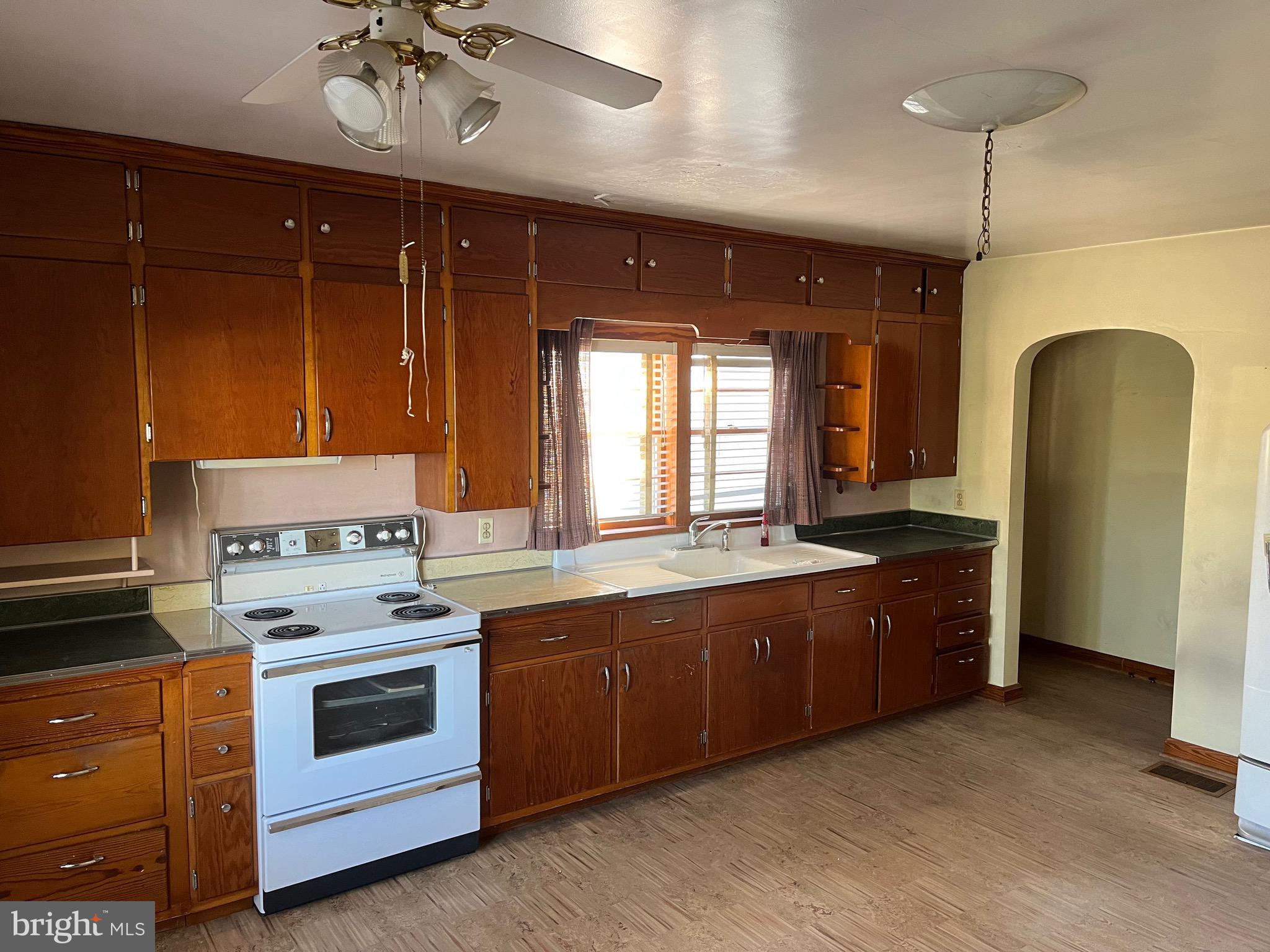 BERKELEY PLACE - Residential