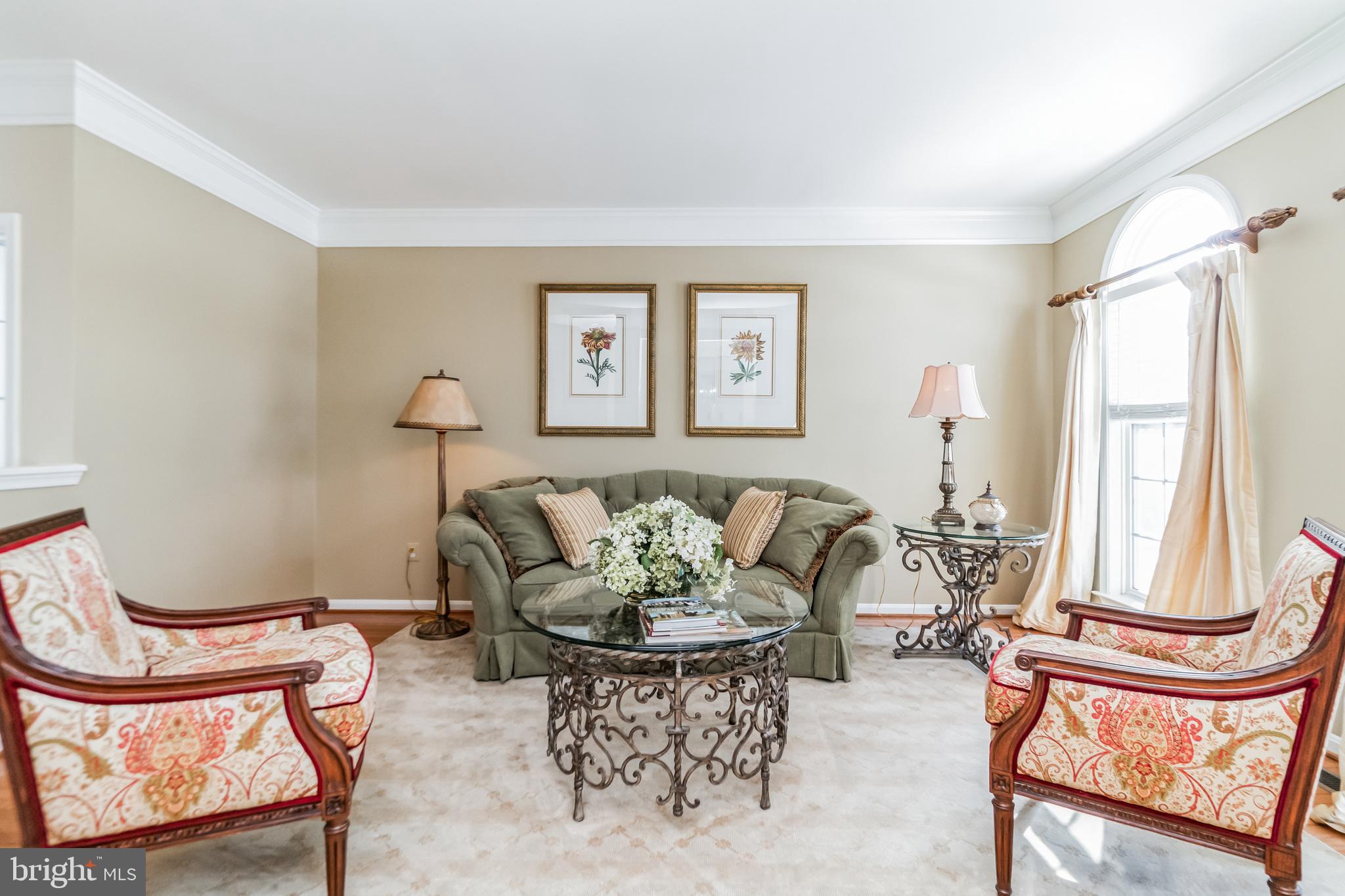 BELMONT BLUFF - Residential