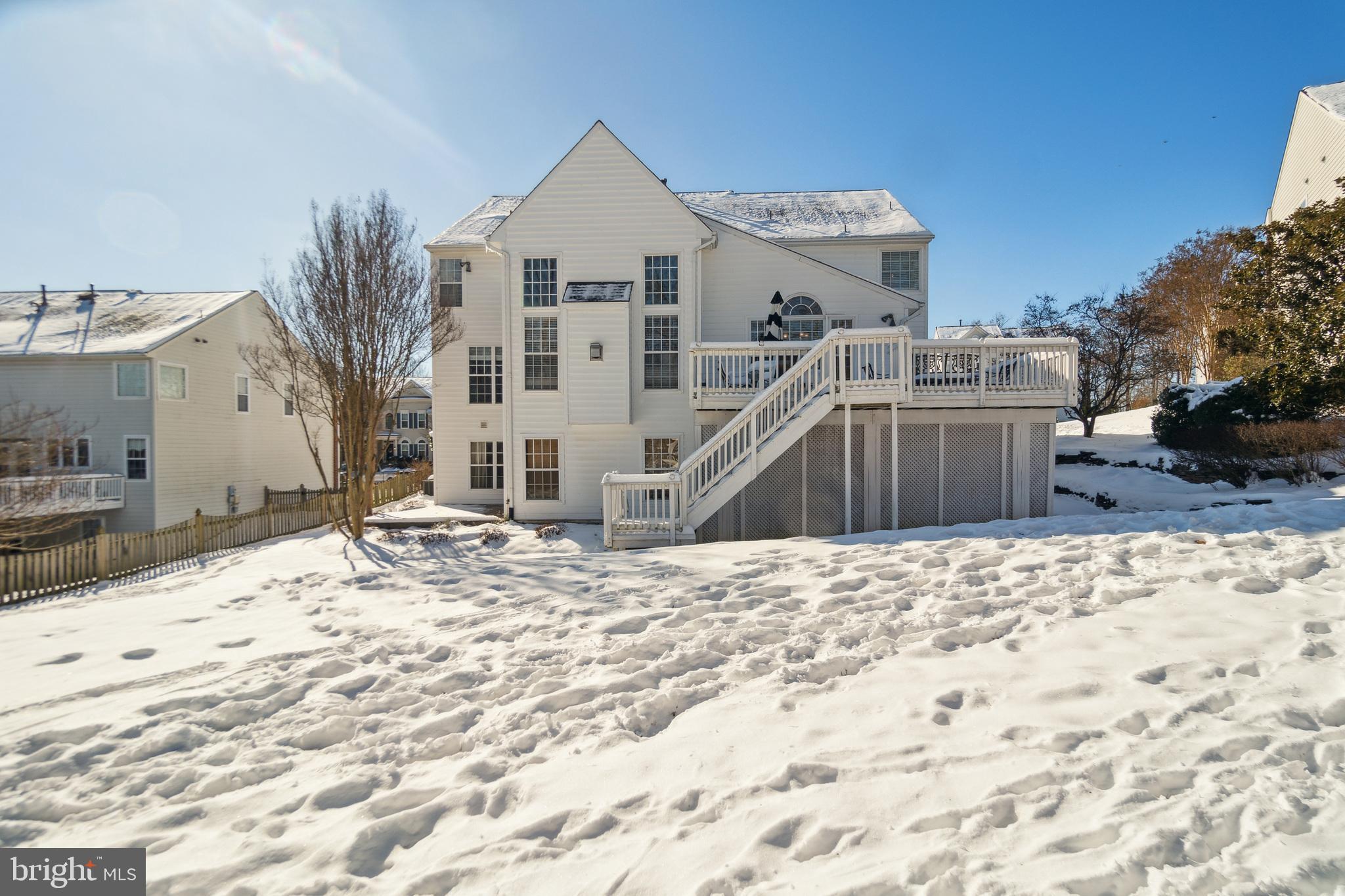 BELMONT BLUFF - Residential