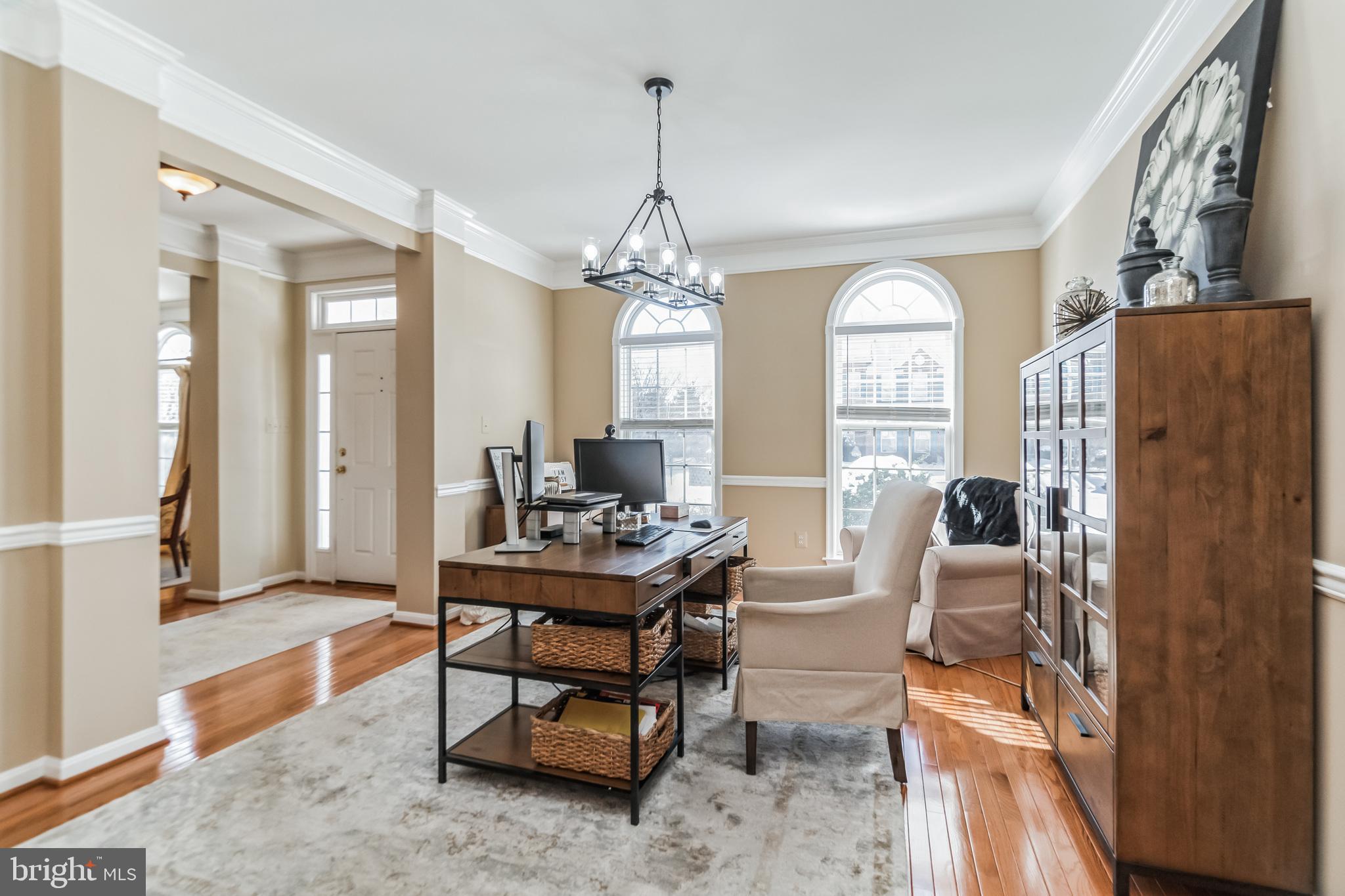 BELMONT BLUFF - Residential