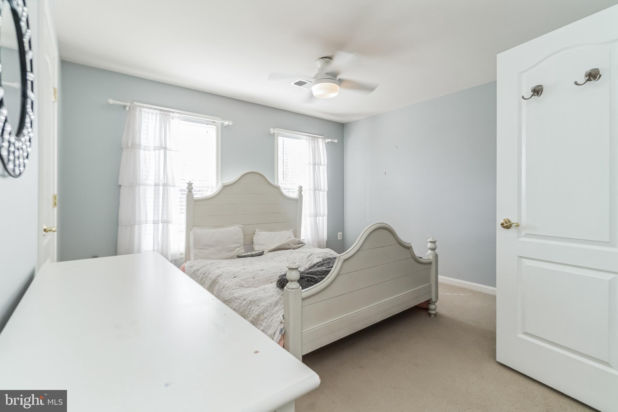 BELMONT BLUFF - Residential