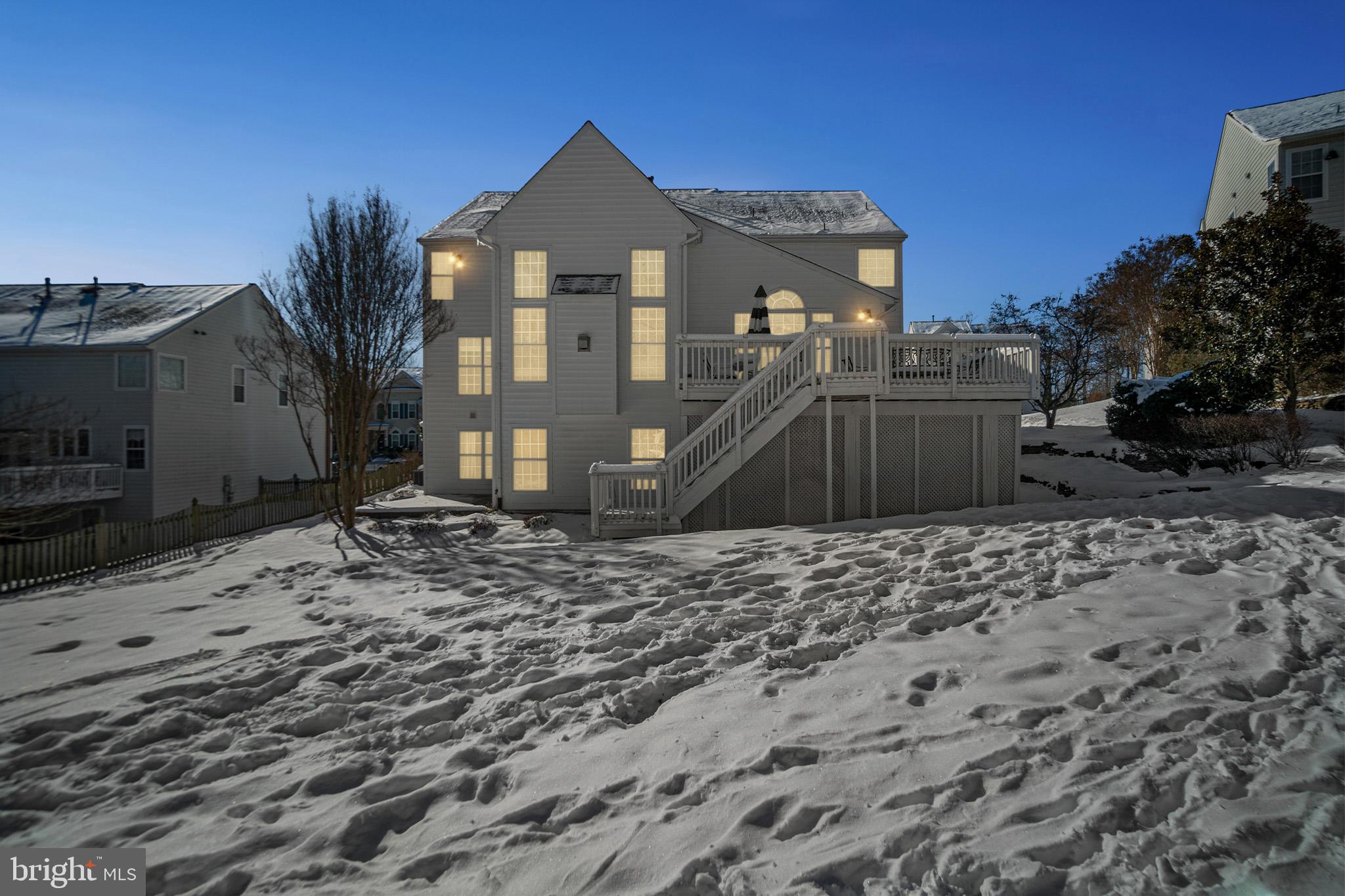 BELMONT BLUFF - Residential