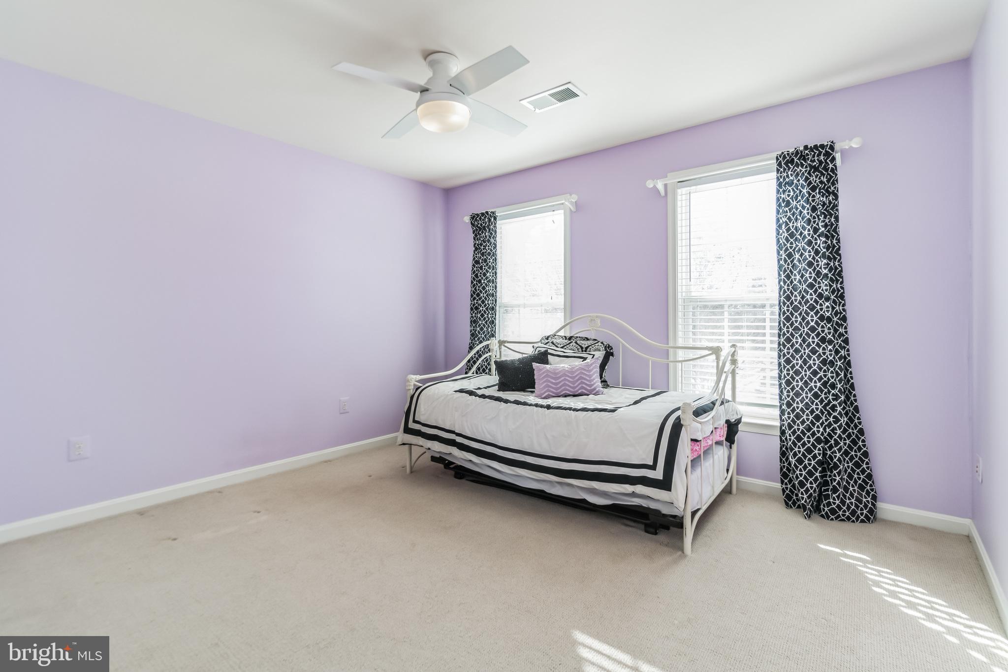 BELMONT BLUFF - Residential