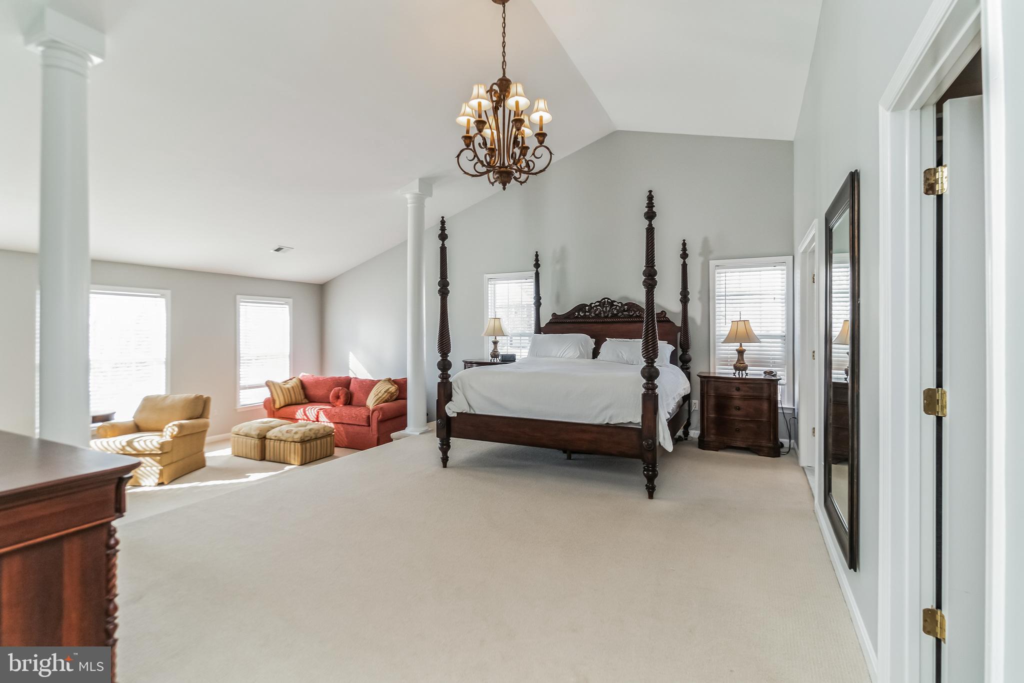 BELMONT BLUFF - Residential