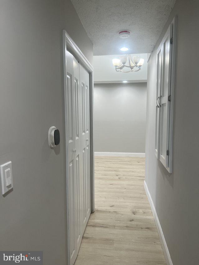 LAKECREST - Residential Lease