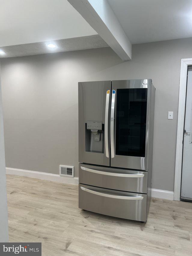 LAKECREST - Residential Lease