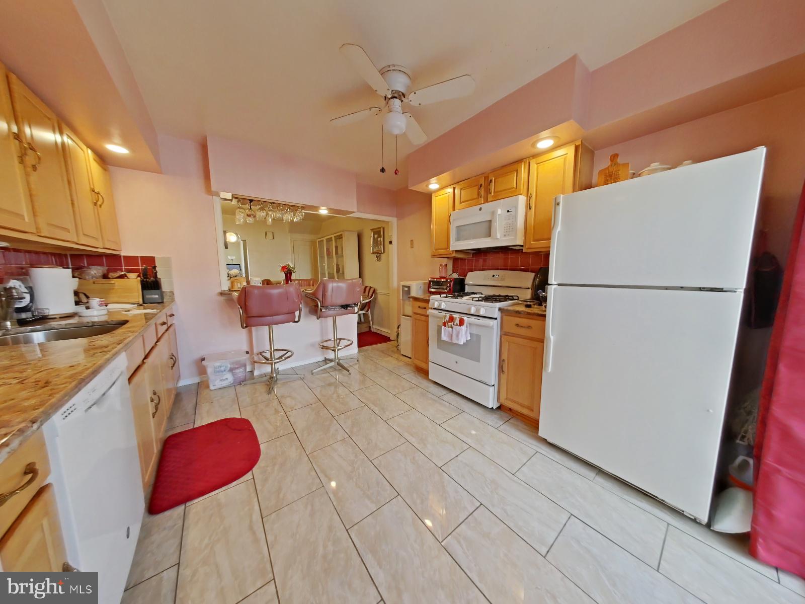 WEST OAK LANE - Residential