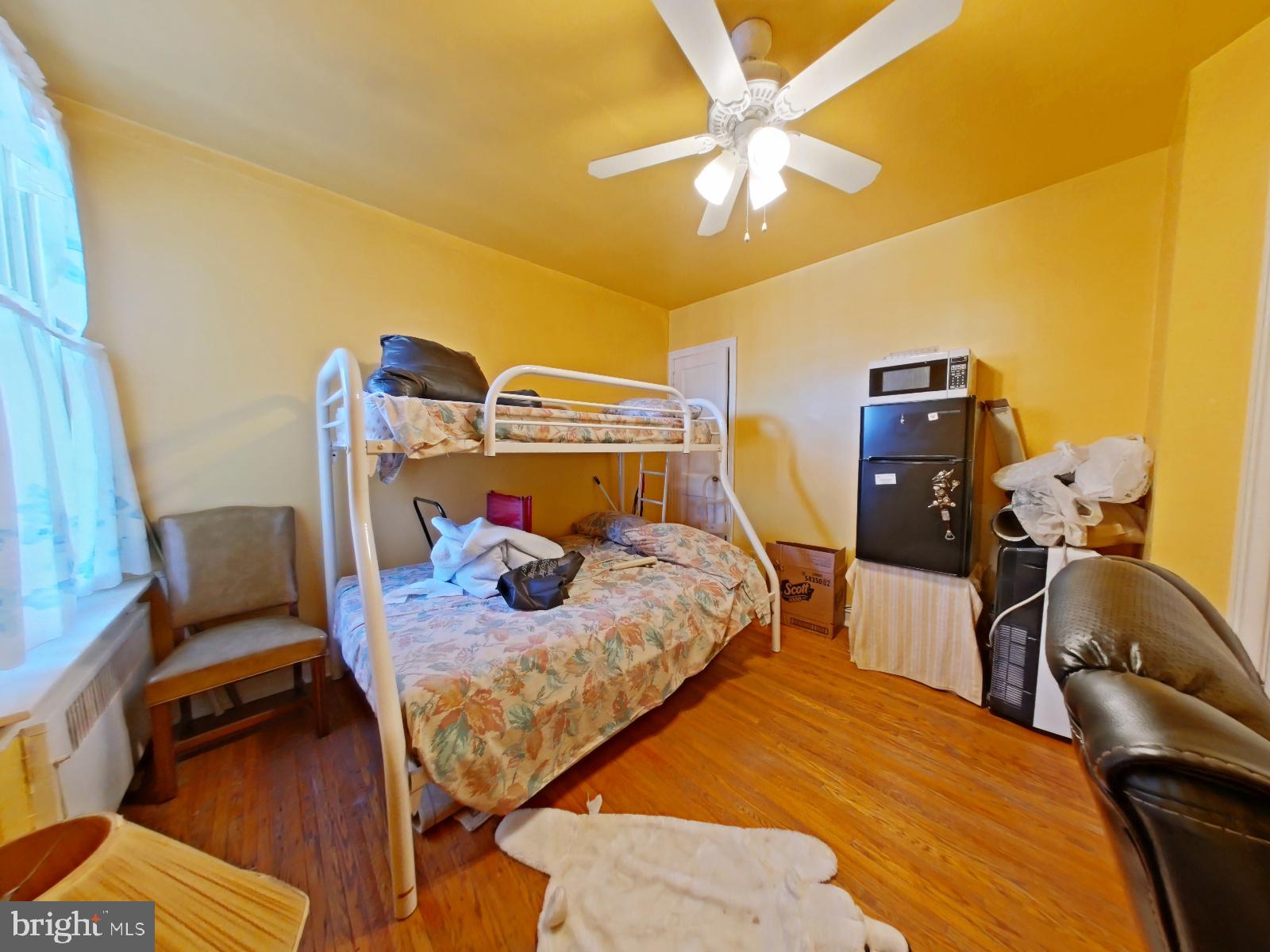 WEST OAK LANE - Residential