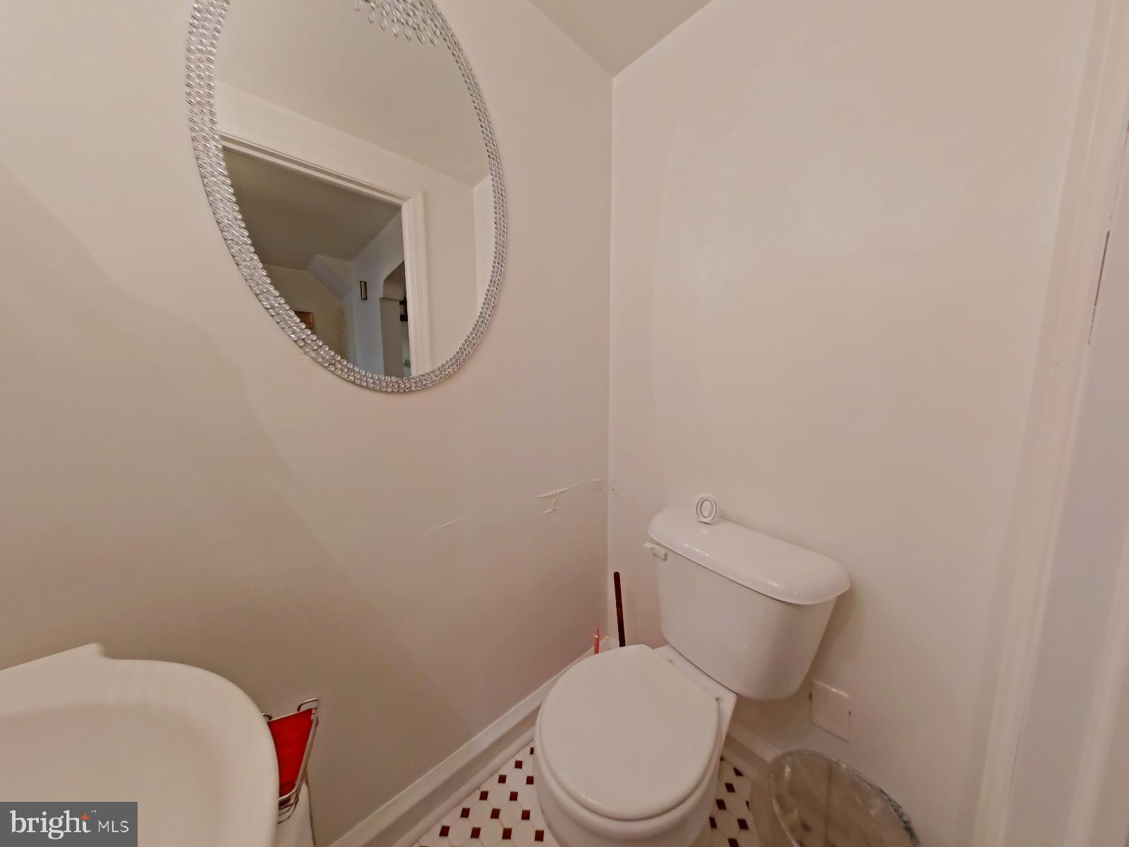 WEST OAK LANE - Residential