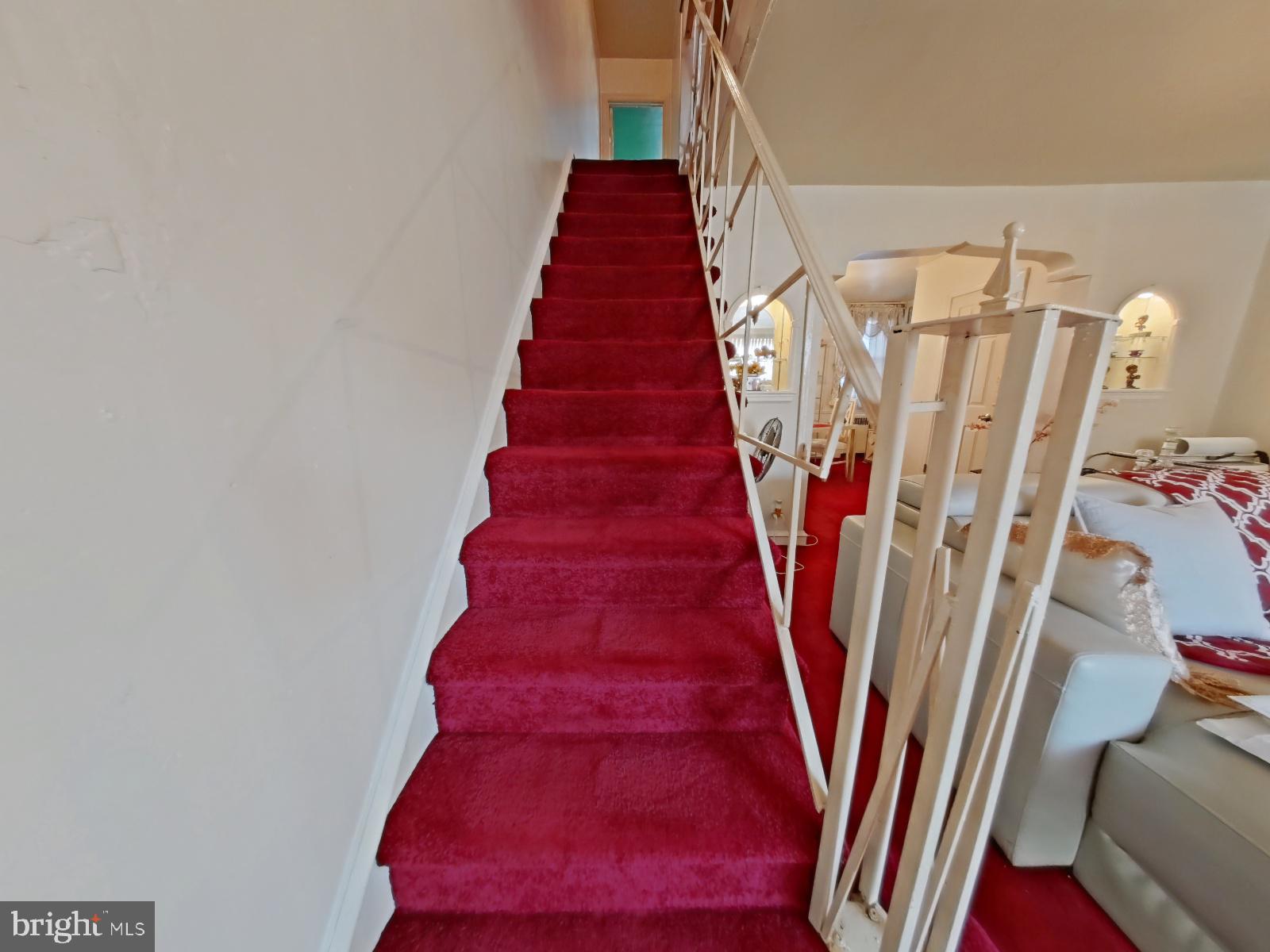 WEST OAK LANE - Residential