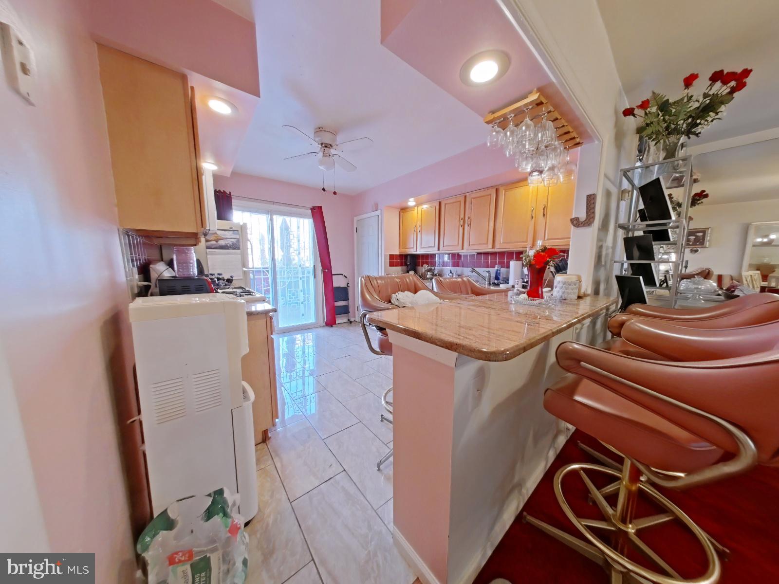 WEST OAK LANE - Residential