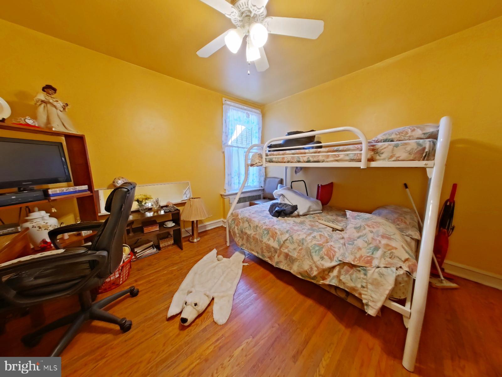 WEST OAK LANE - Residential