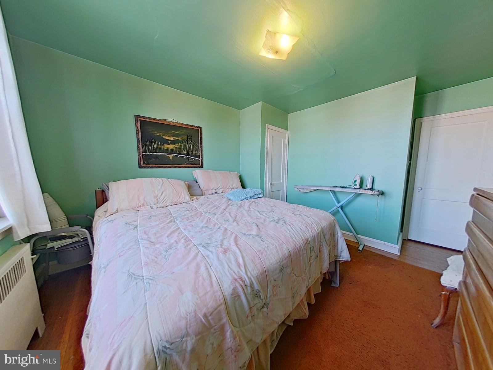 WEST OAK LANE - Residential