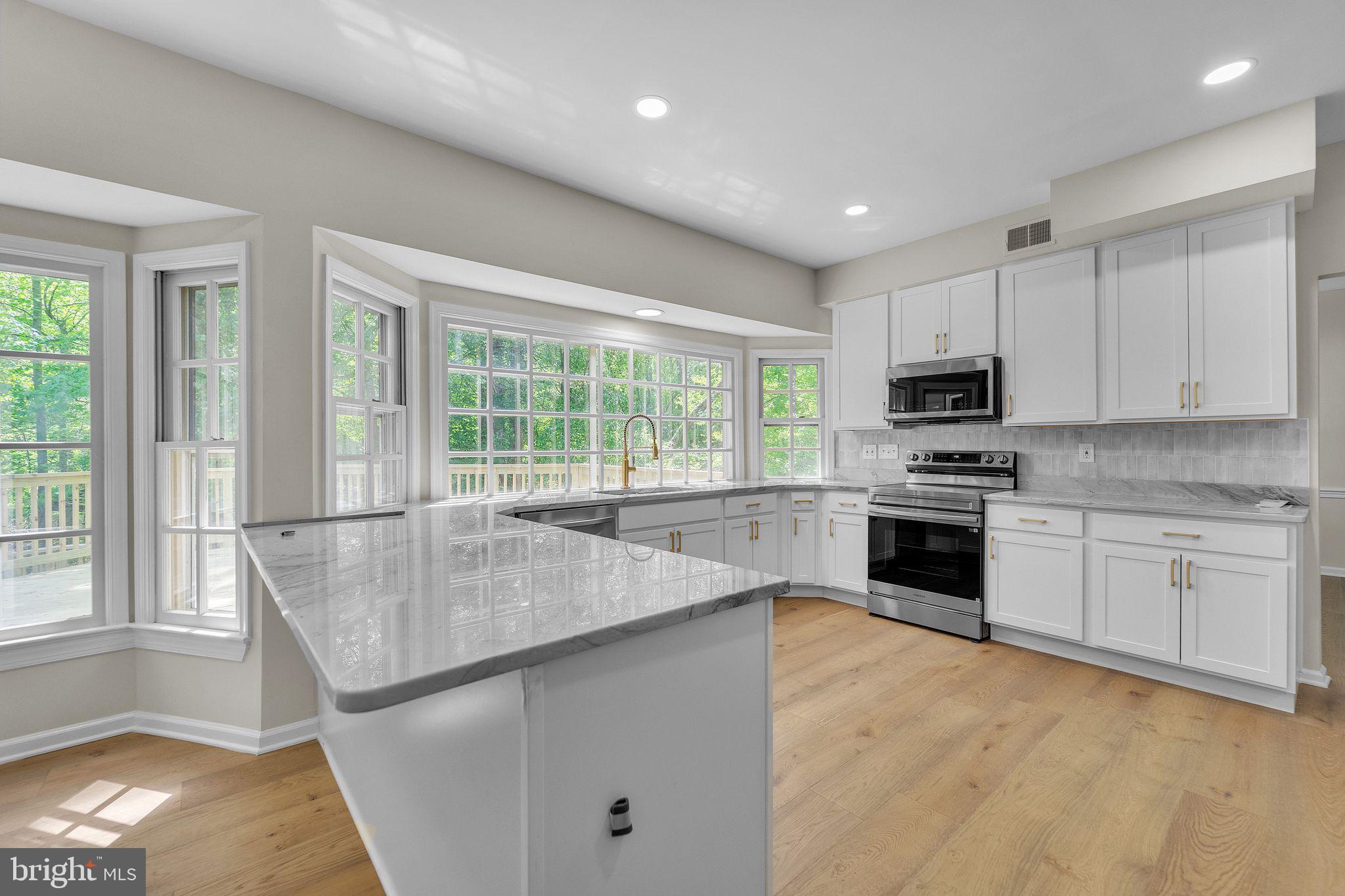 CHRISLAND ANNAPOLIS COVE - Residential
