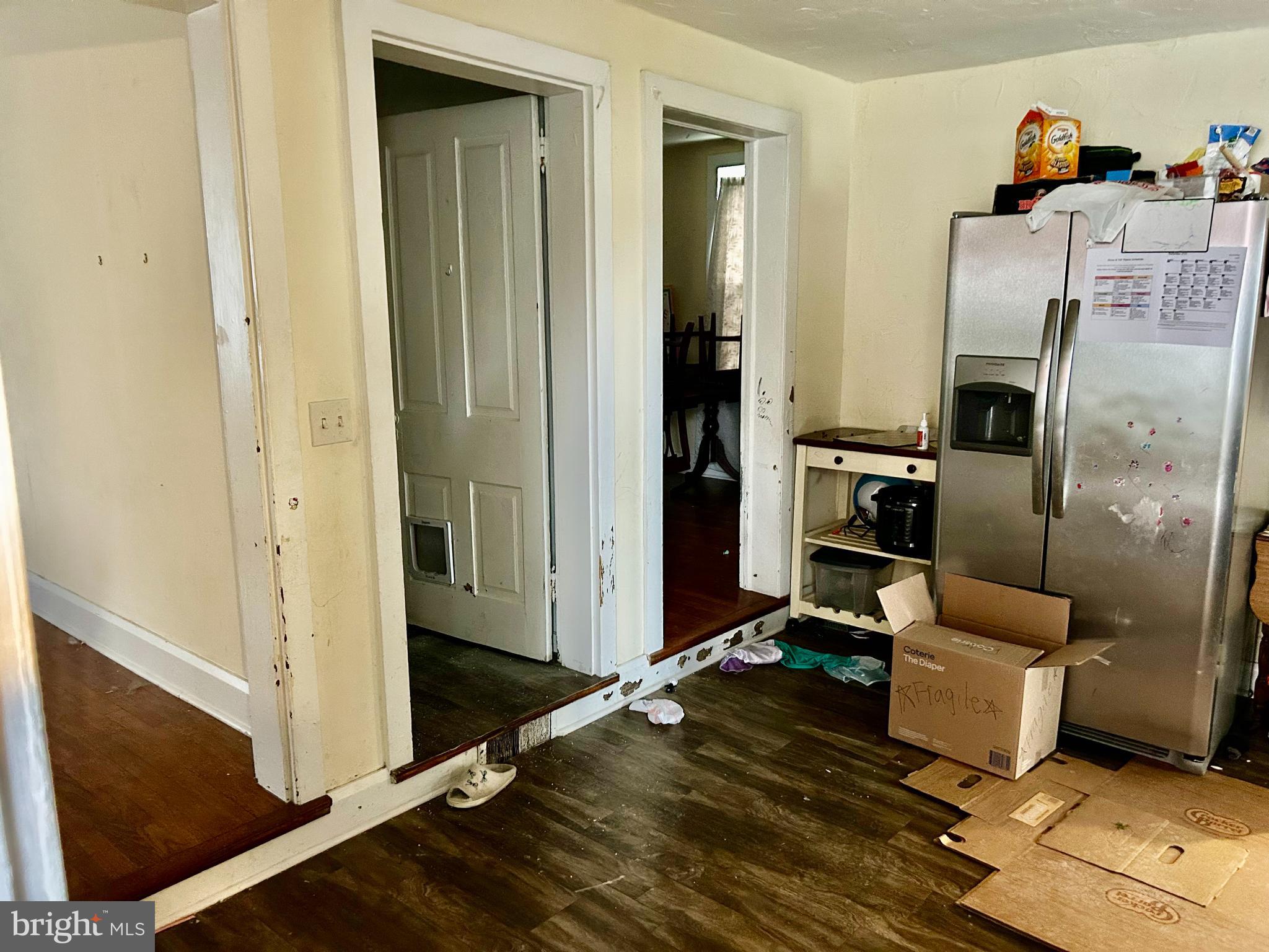 9 W PENNSYLVANIA AVENUE