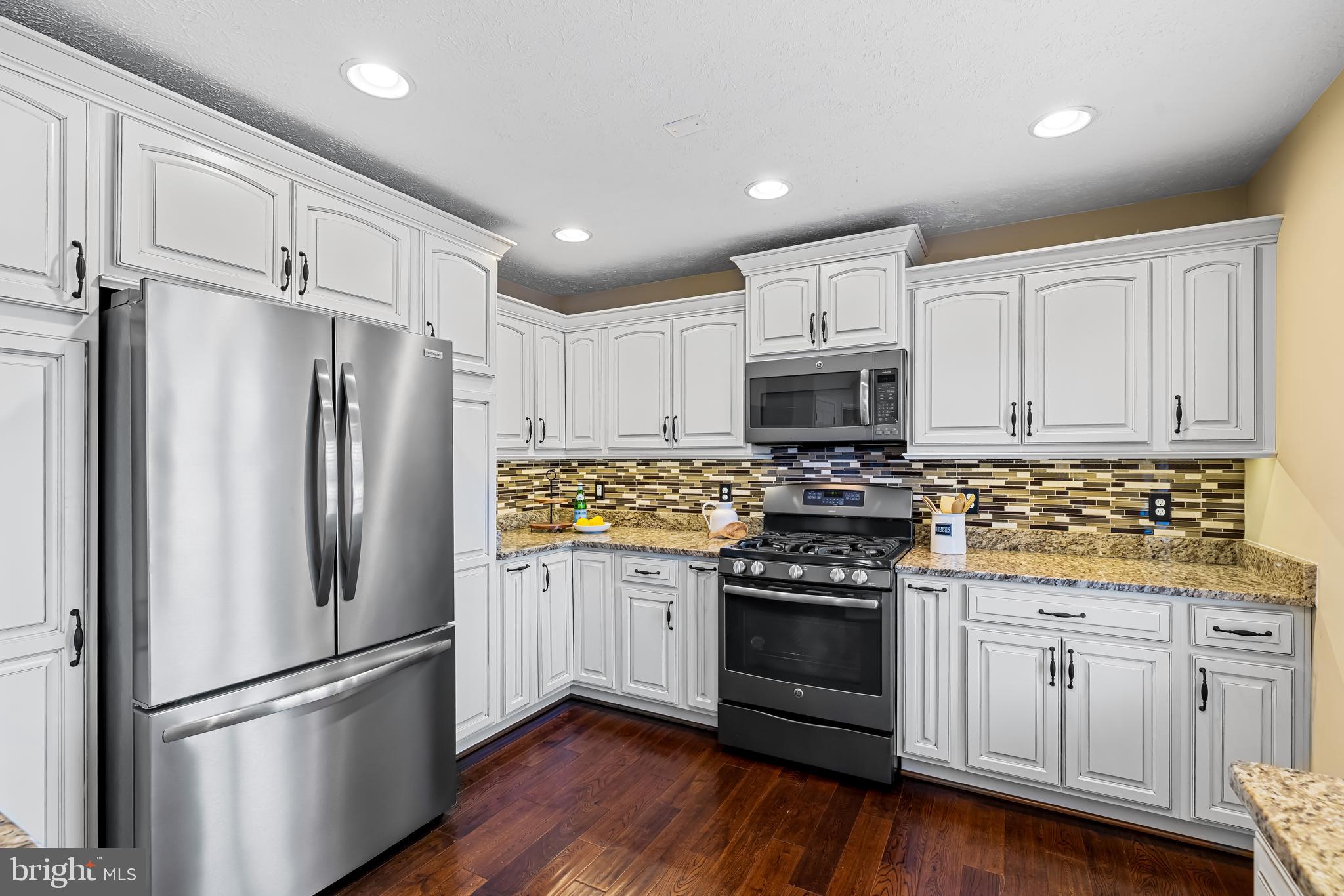 CEDARSIDE FARM - Residential