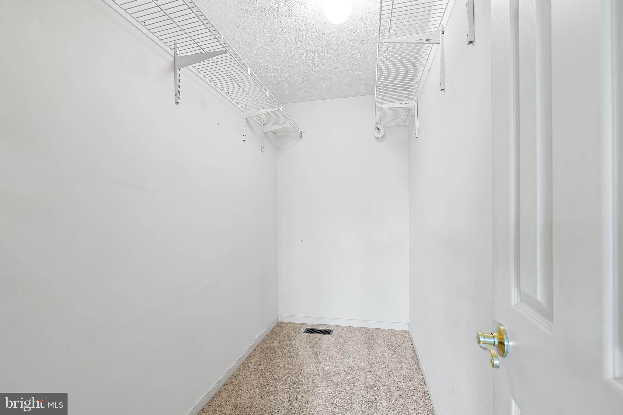 CEDARSIDE FARM - Residential