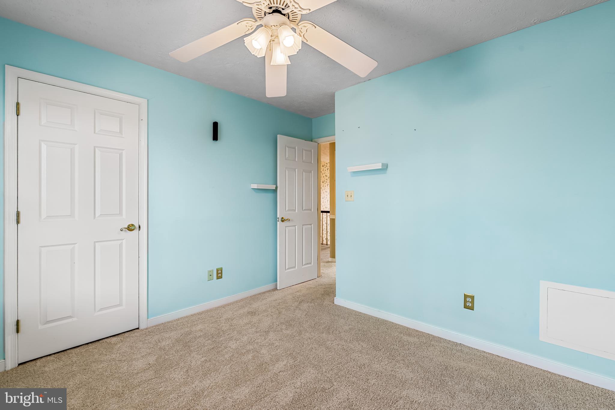 CEDARSIDE FARM - Residential