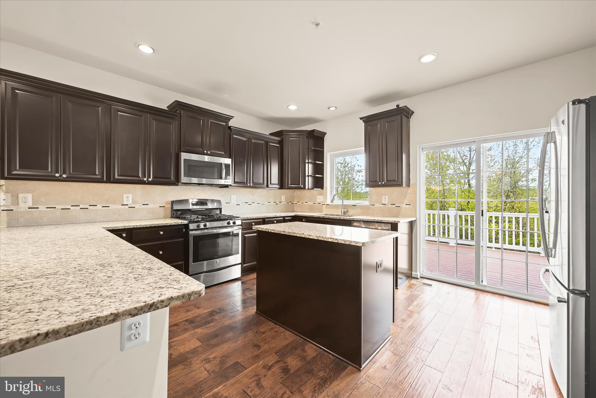 SUMMERFIELD VILLAGE - Residential