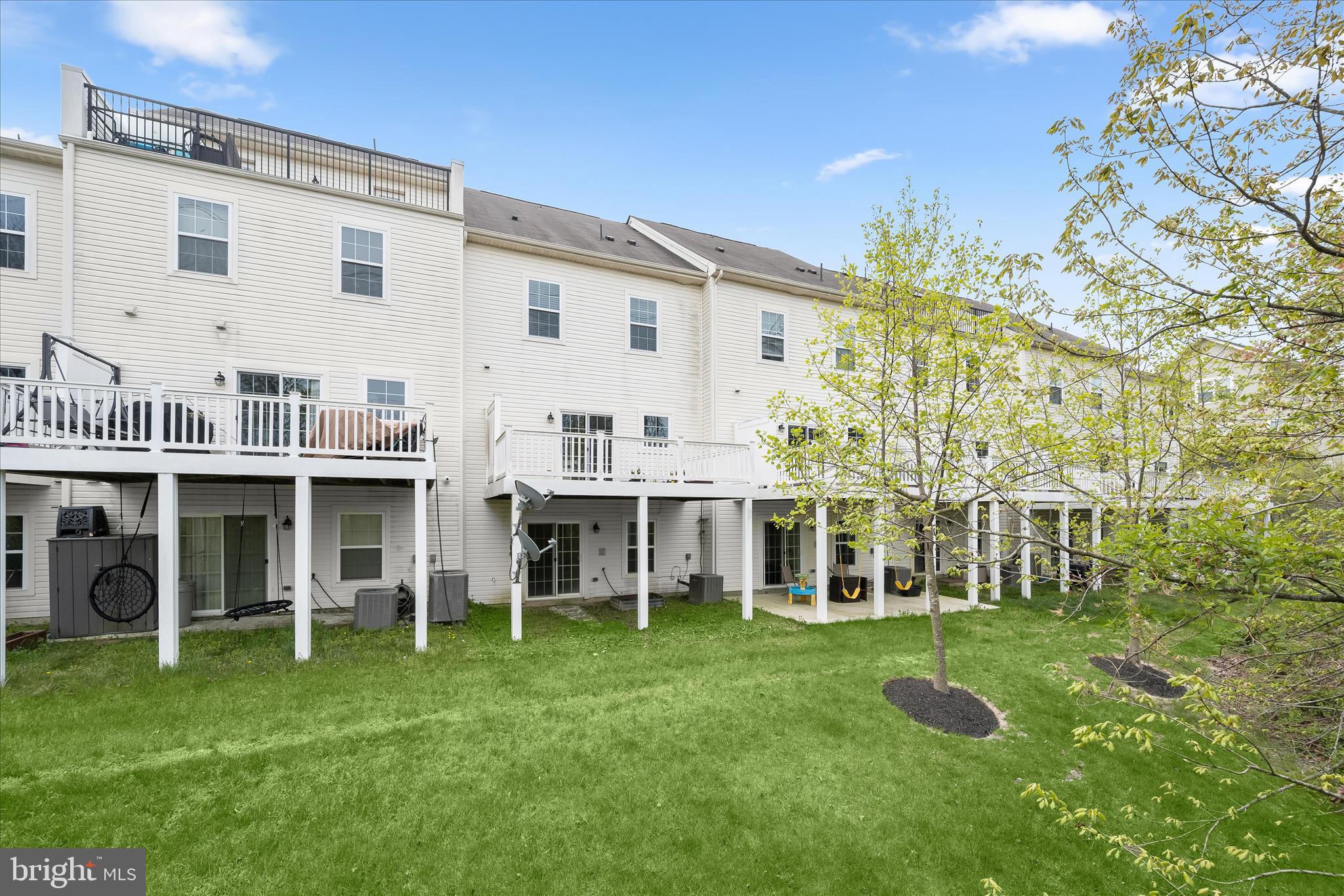 SUMMERFIELD VILLAGE - Residential