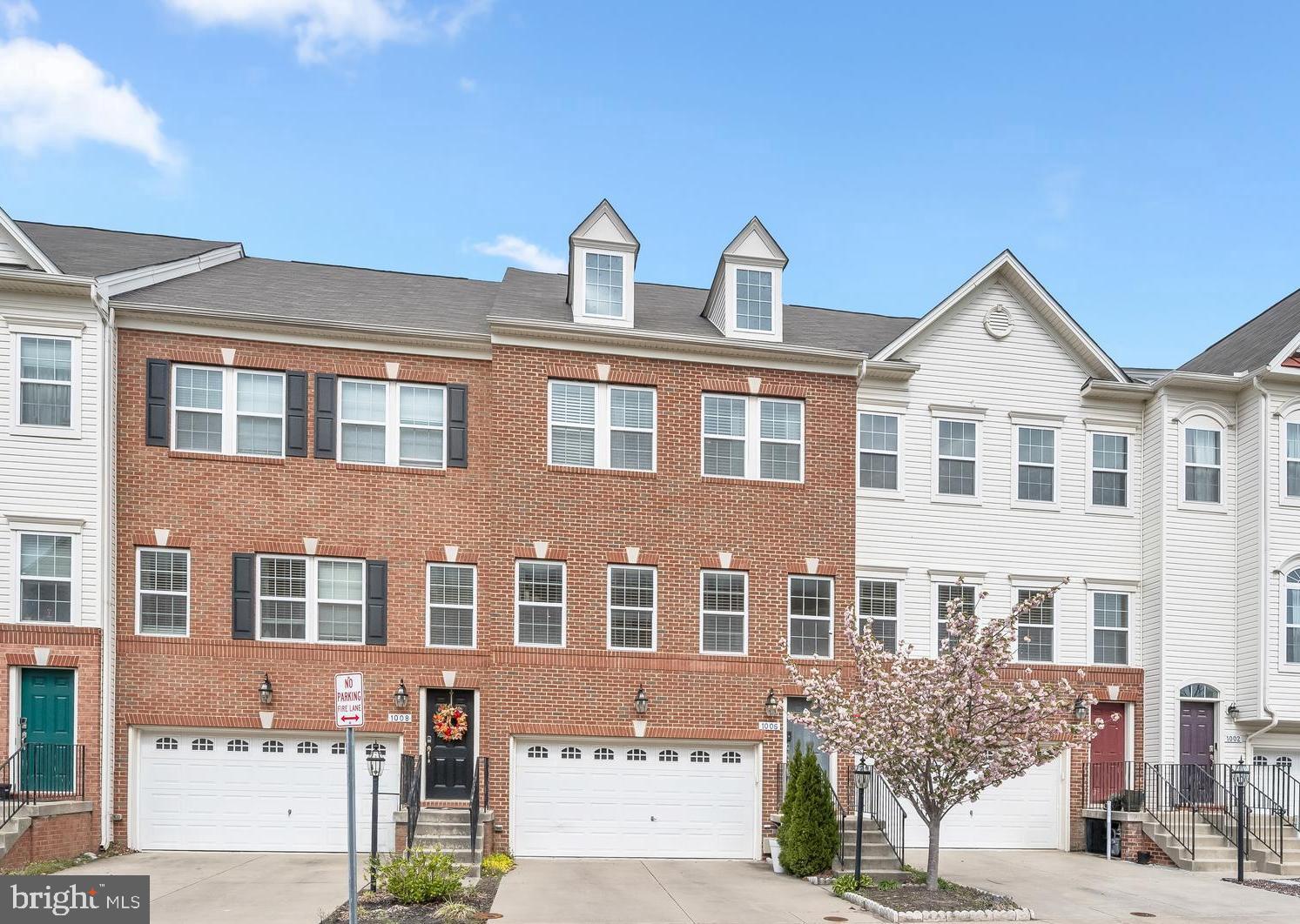 SUMMERFIELD VILLAGE - Residential