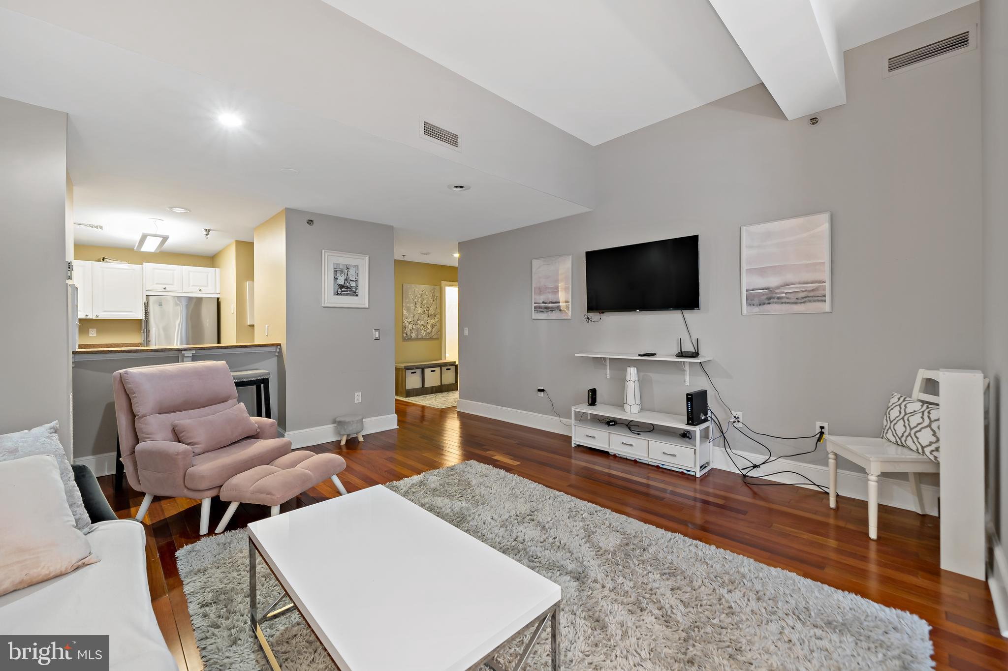 CENTER CITY - Residential