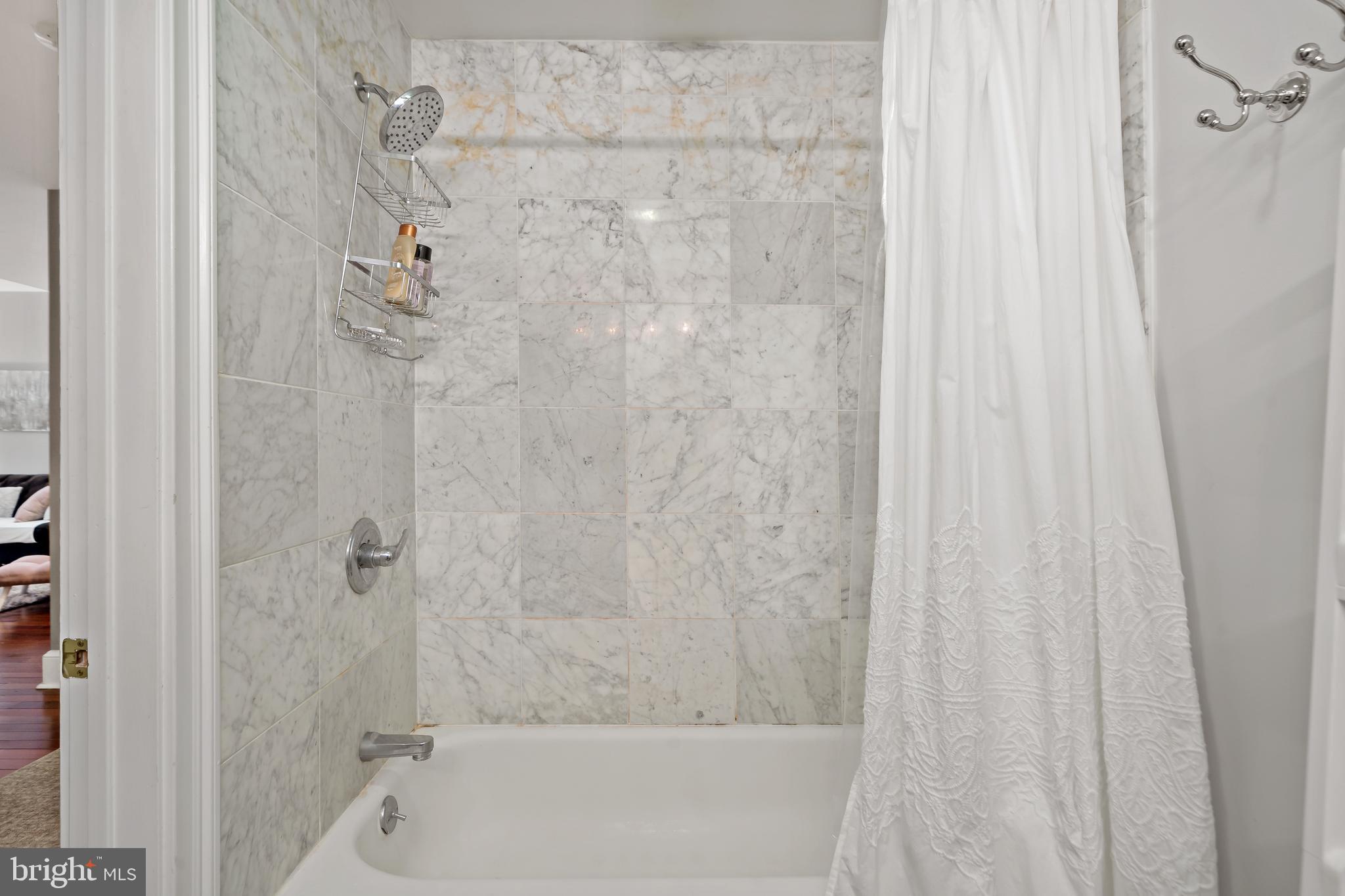 CENTER CITY - Residential