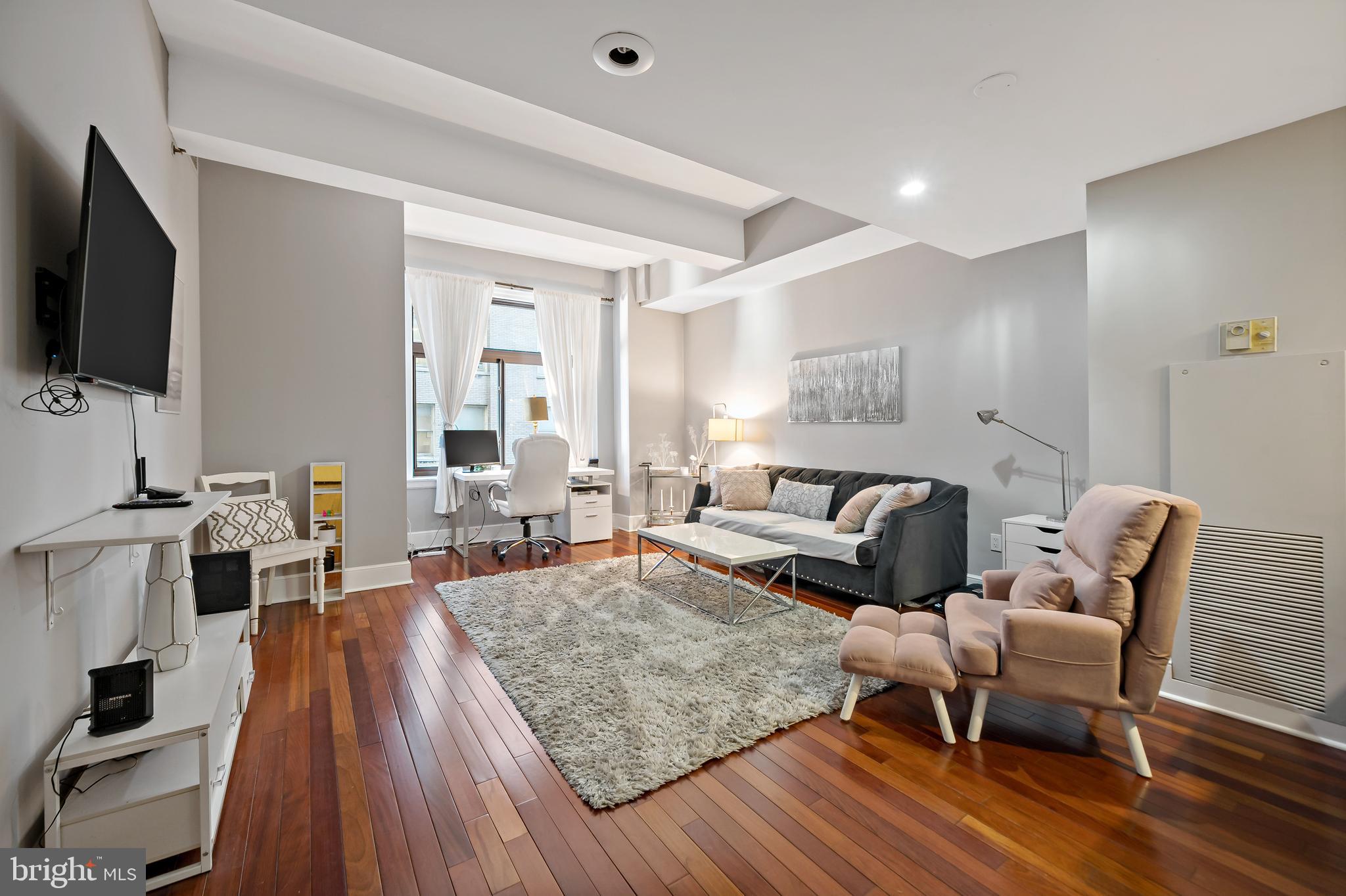 CENTER CITY - Residential
