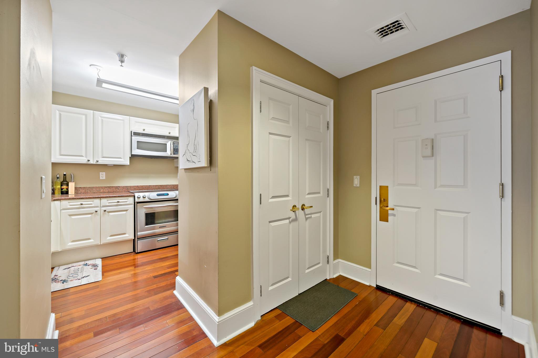 CENTER CITY - Residential