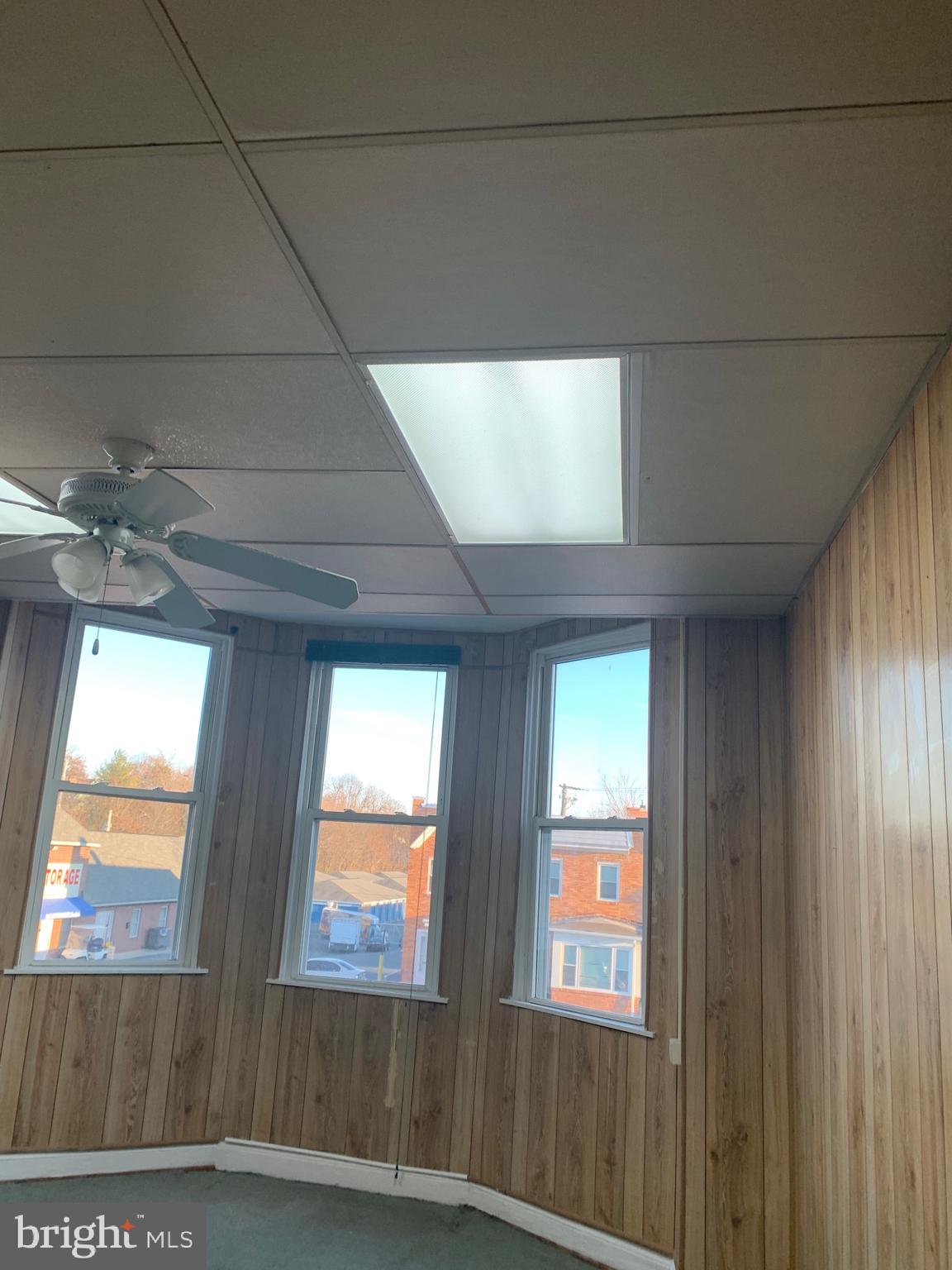 WALTHERSON - Residential Lease