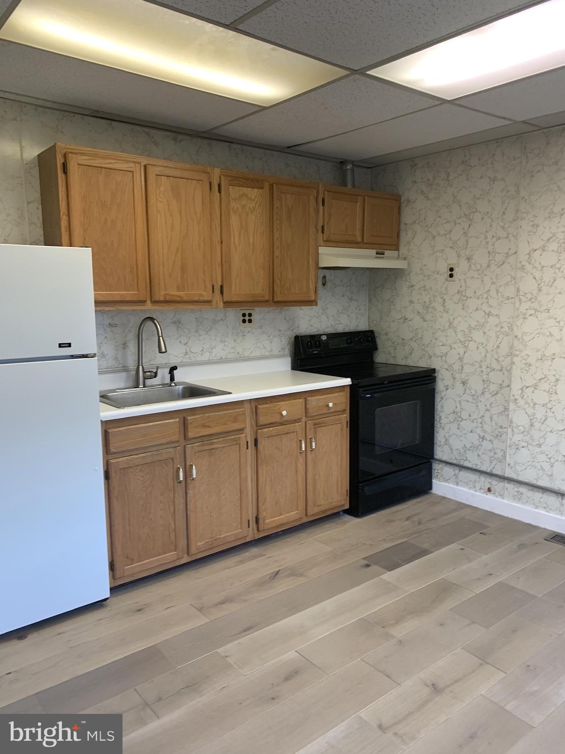 WALTHERSON - Residential Lease