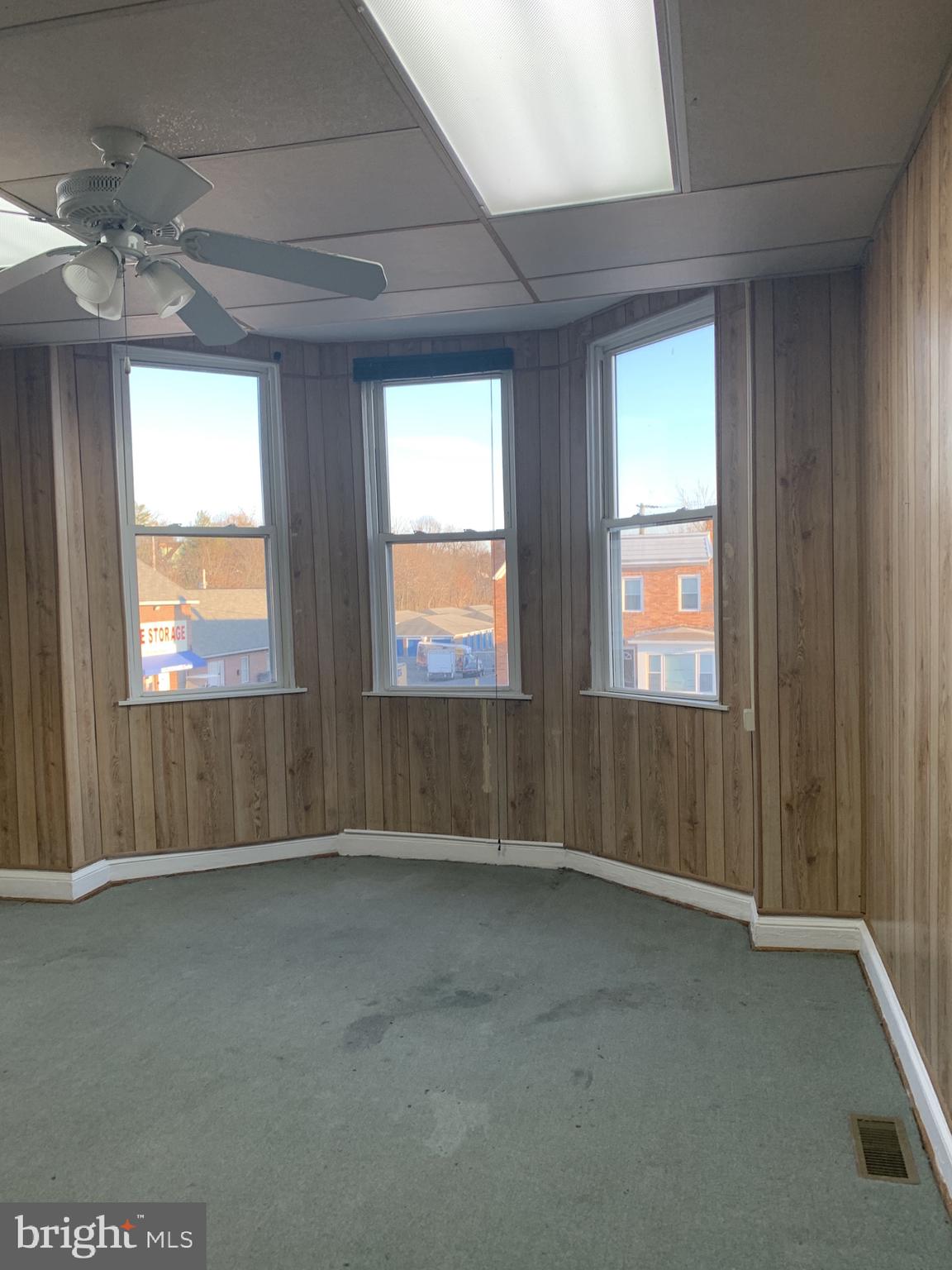 WALTHERSON - Residential Lease