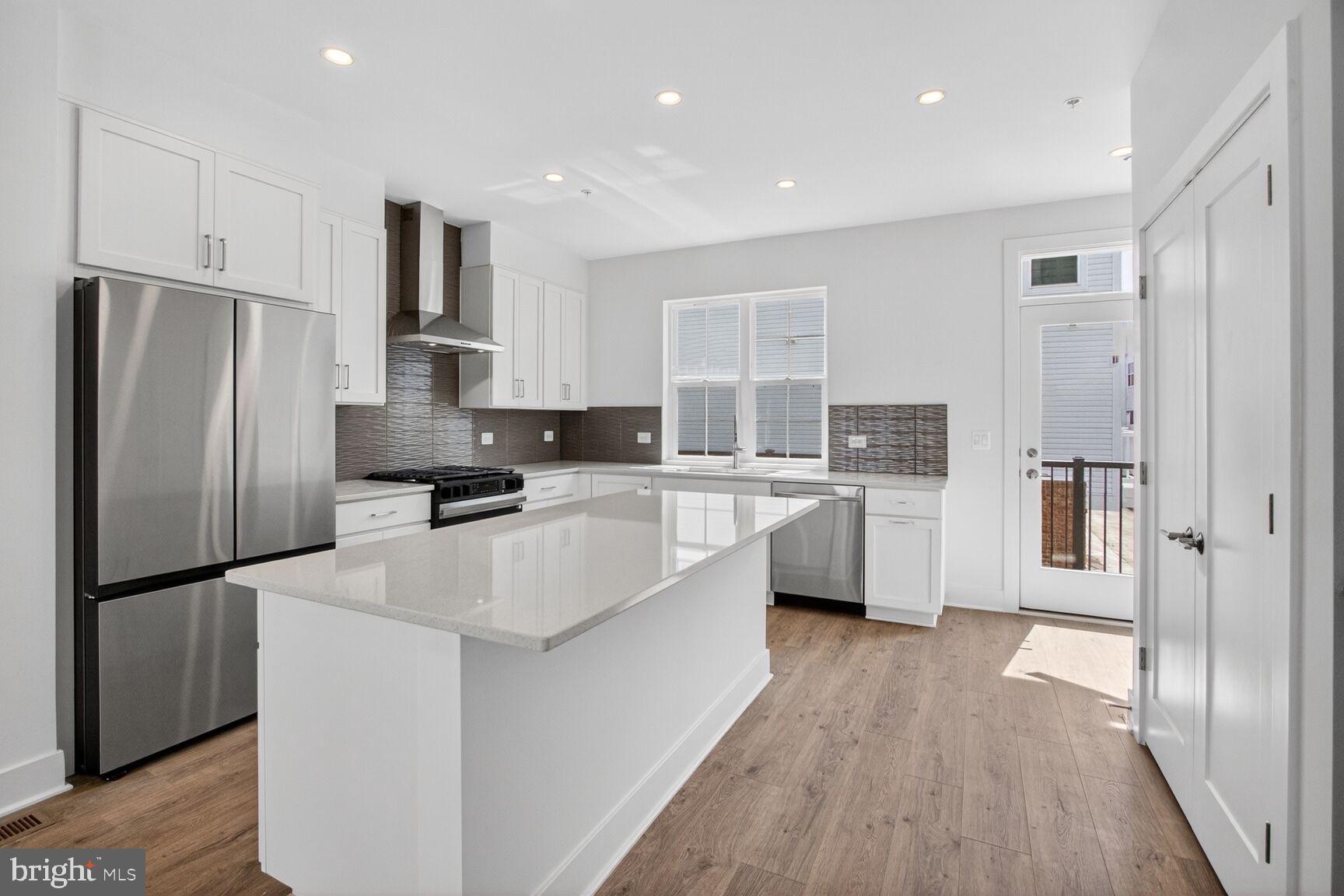 FARMSTEAD DISTRICT - Residential