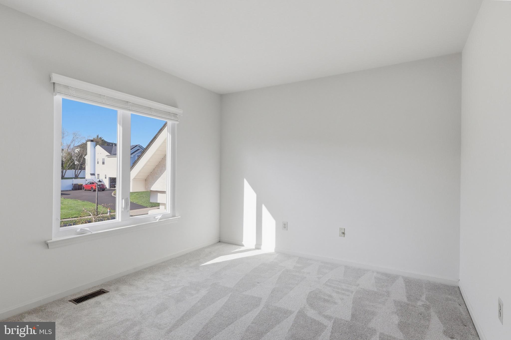 HICKORY RIDGE - Residential