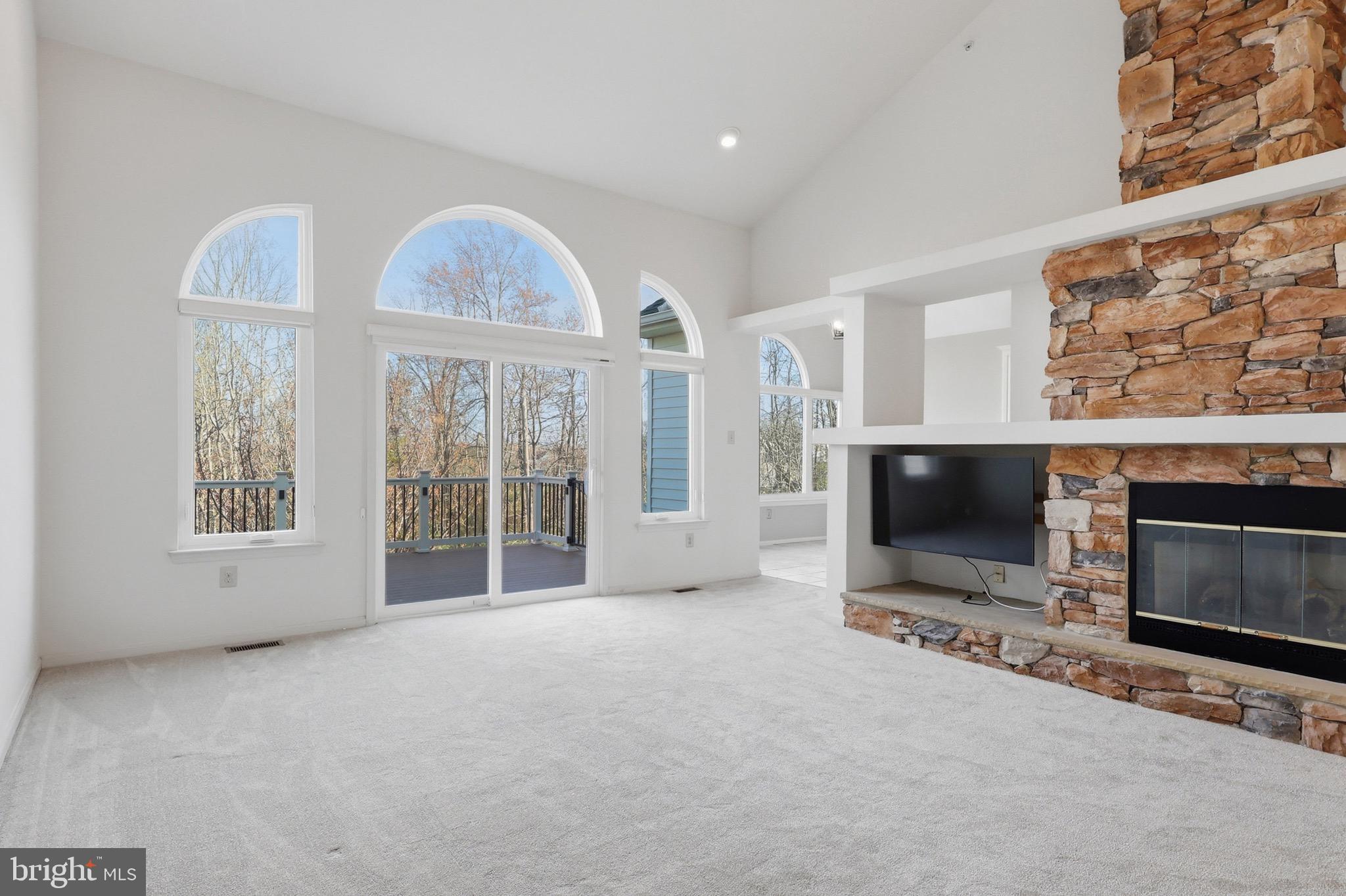 HICKORY RIDGE - Residential