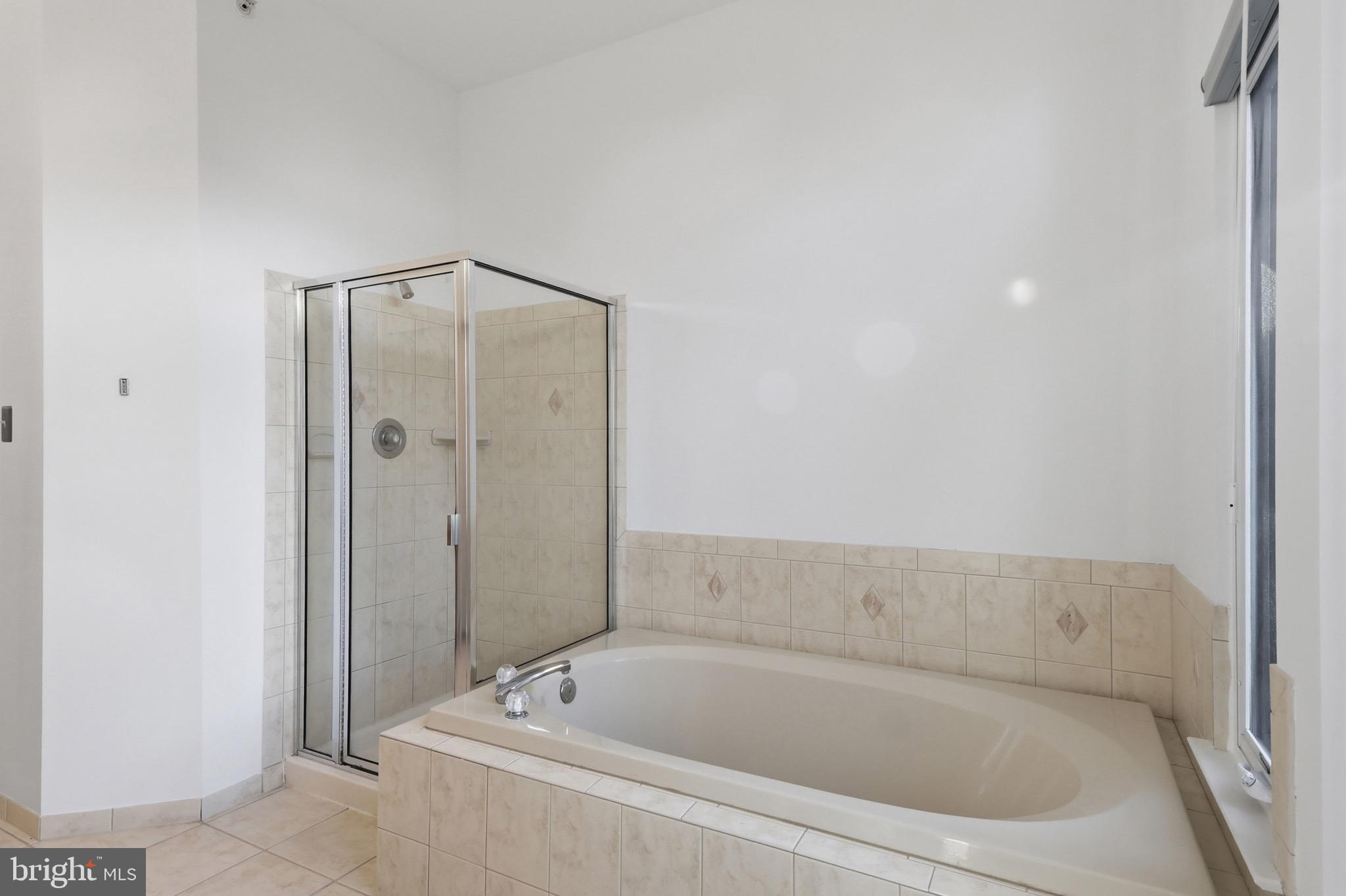 HICKORY RIDGE - Residential