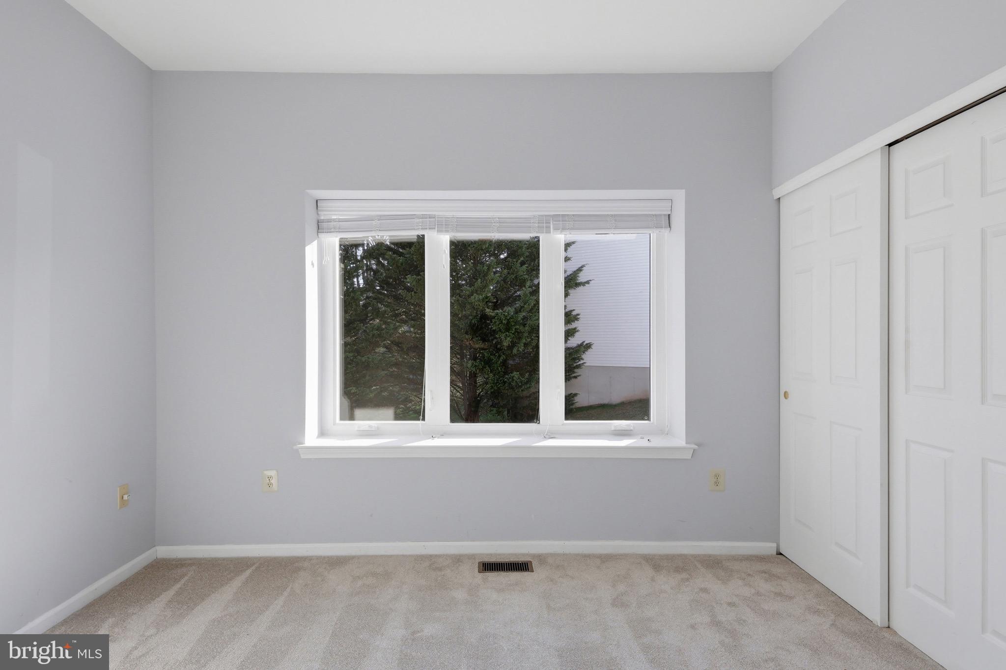 HICKORY RIDGE - Residential