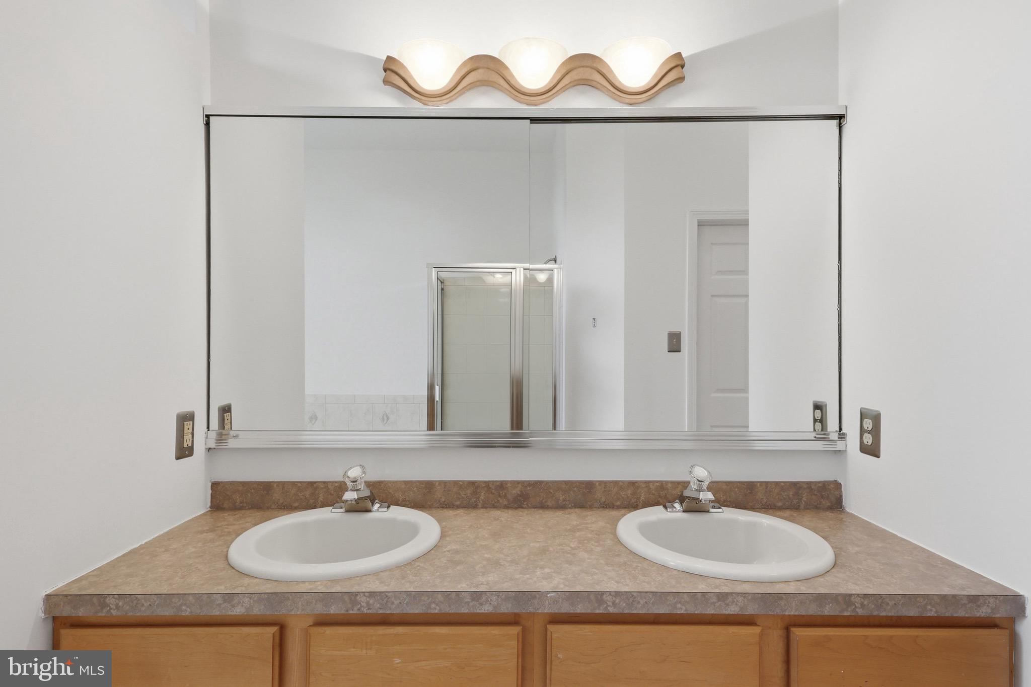 HICKORY RIDGE - Residential